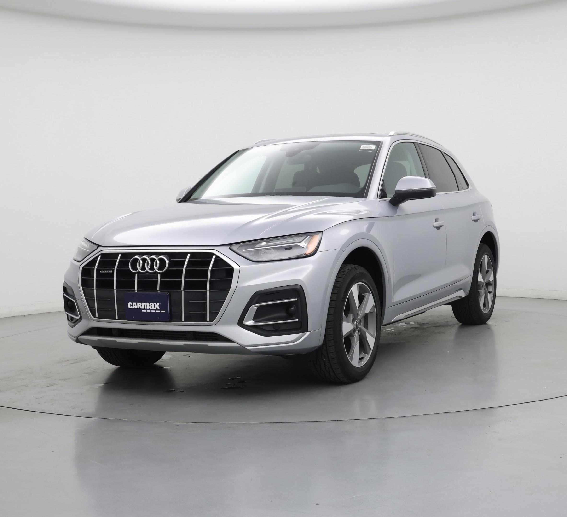 Thumbnail: 2023 Audi Q5 - 4