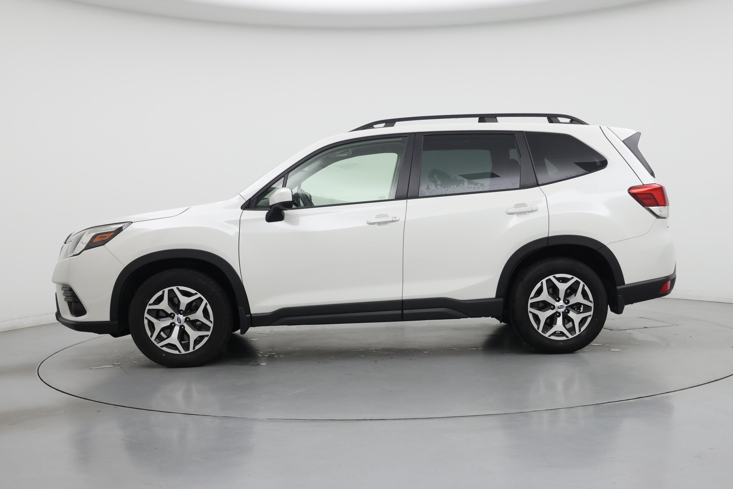 Thumbnail: 2023 Subaru Forester - 3