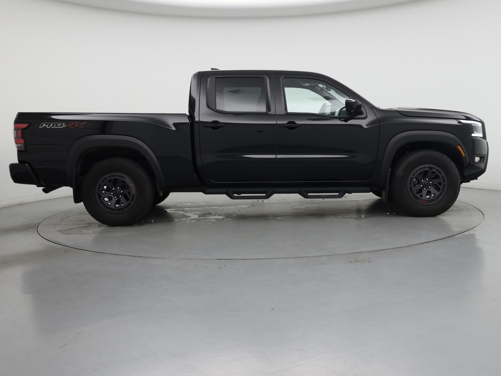 2025 Nissan Frontier PRO-4X - Photo 8