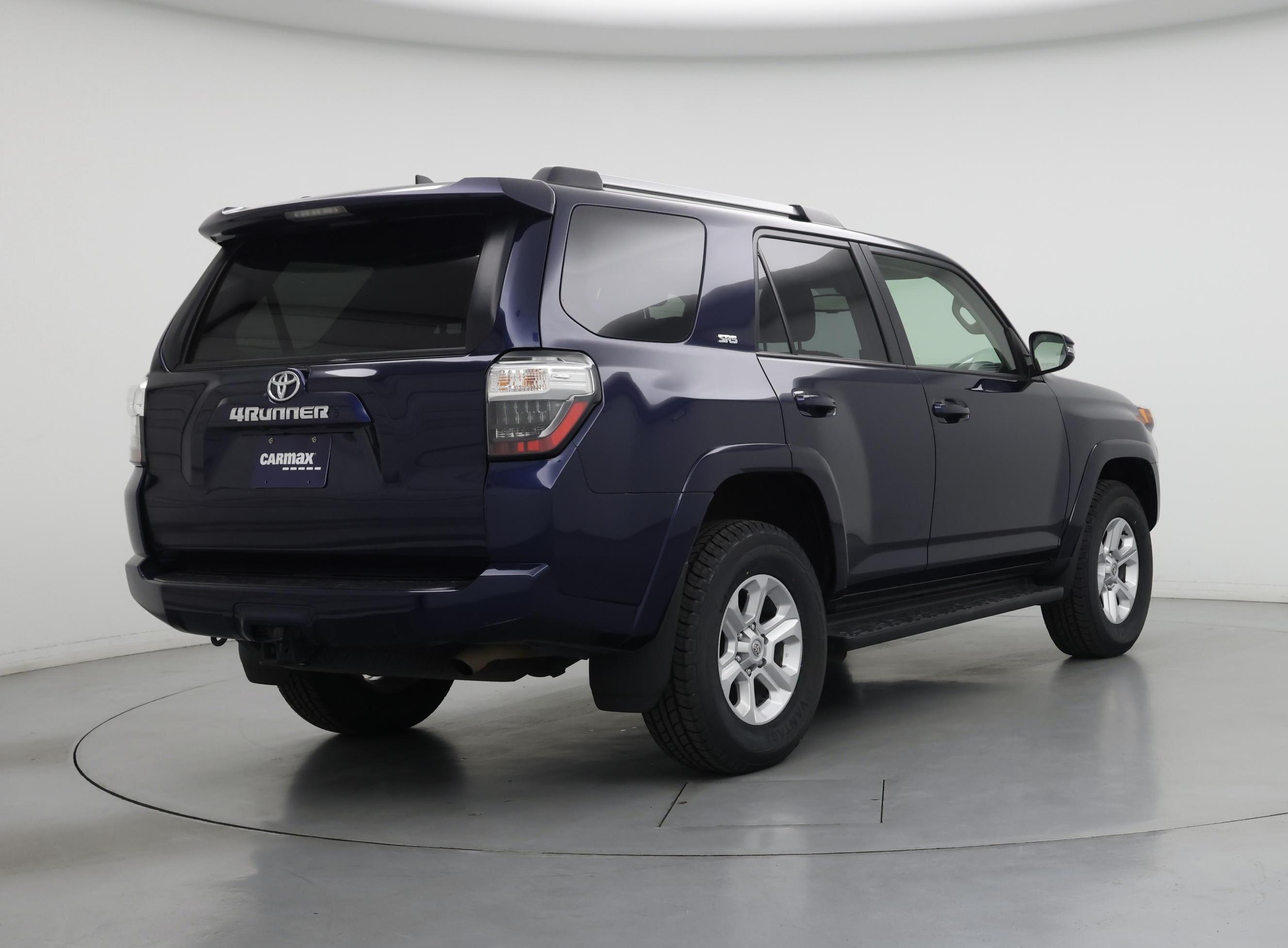 Thumbnail: 2024 Toyota 4Runner - 8