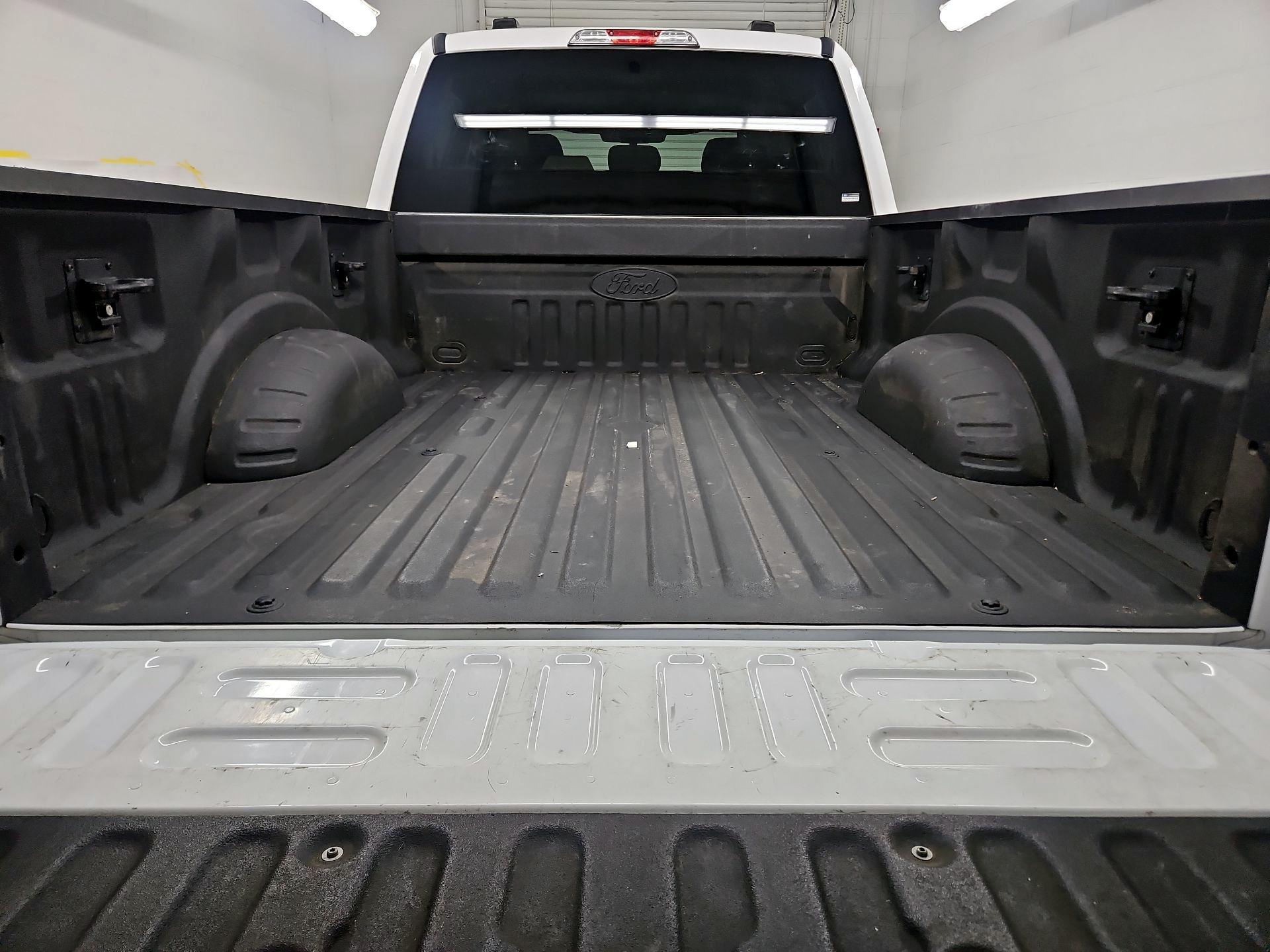 Thumbnail: 2021 Ford F-250 - 20