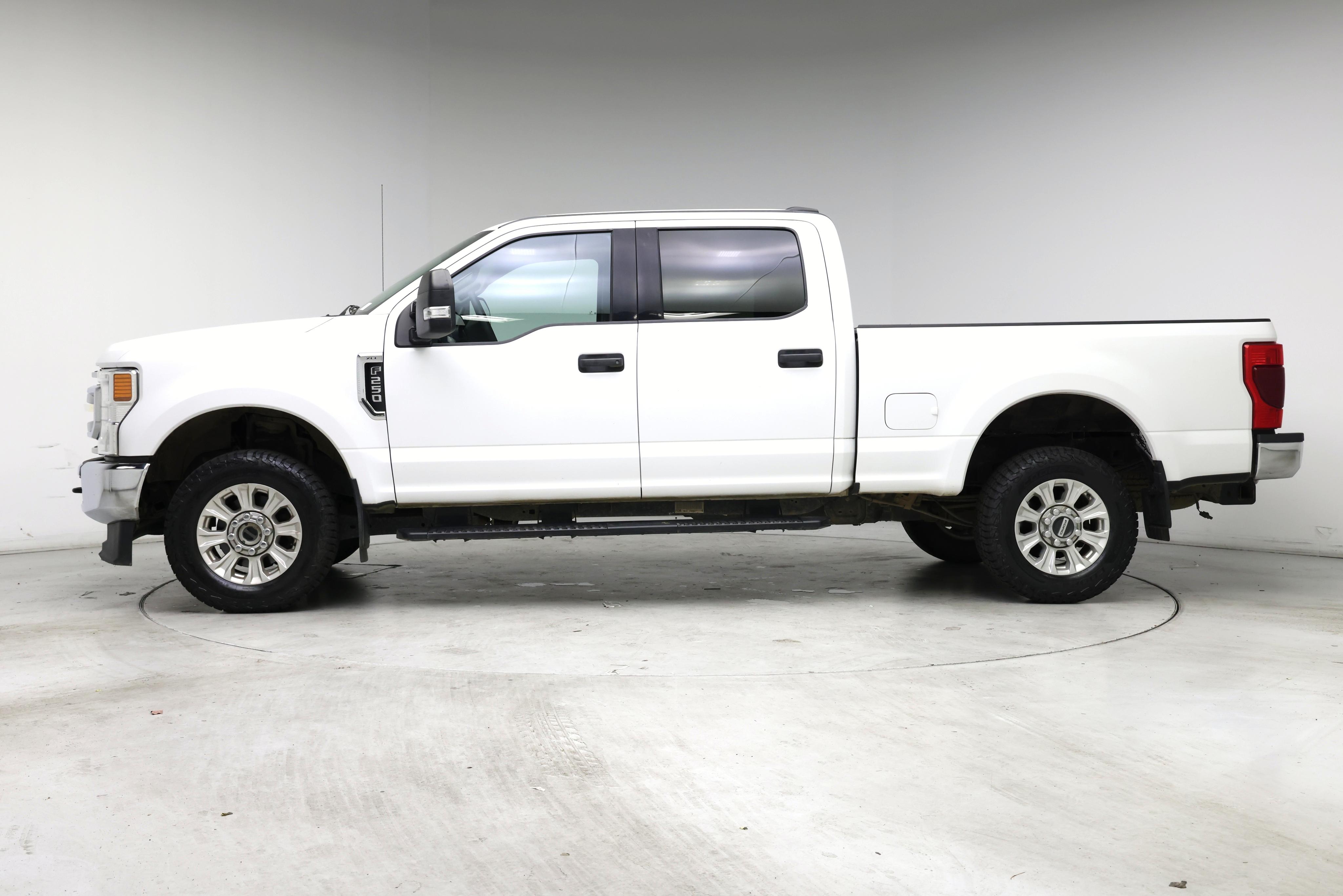 Thumbnail: 2021 Ford F-250 - 3