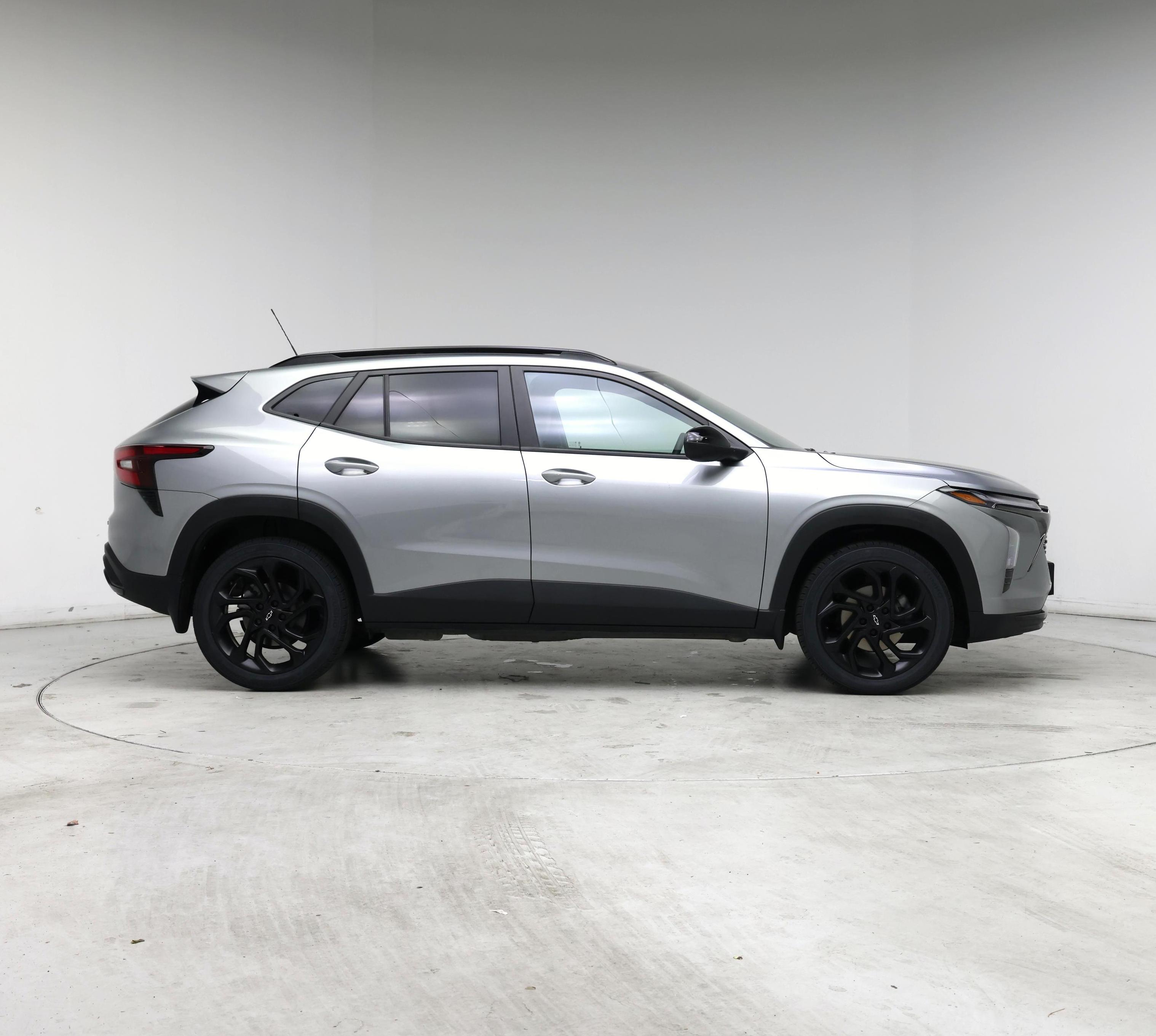 Thumbnail: 2024 Chevrolet Trax - 7