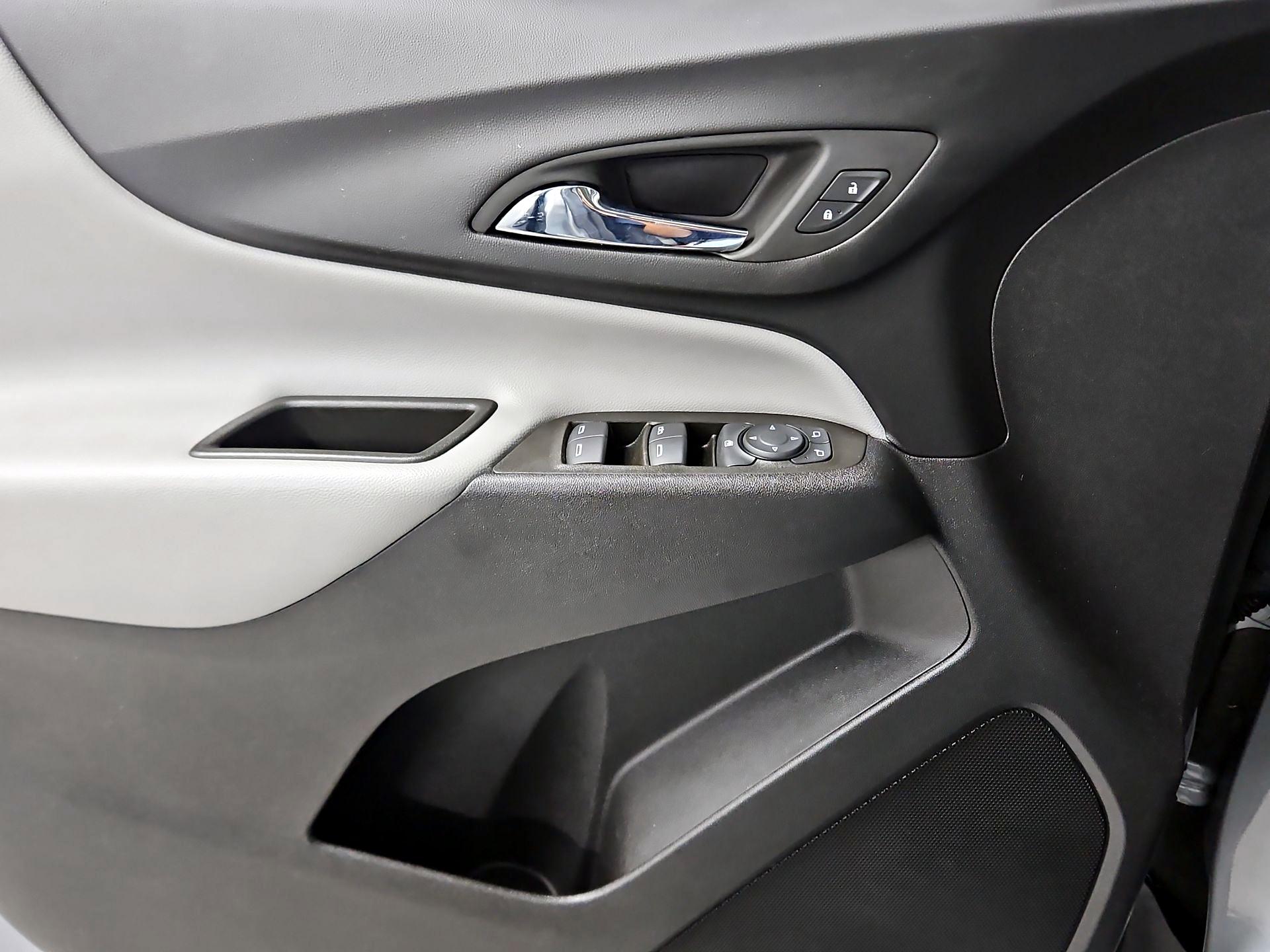 Thumbnail: 2023 Chevrolet Equinox - 12