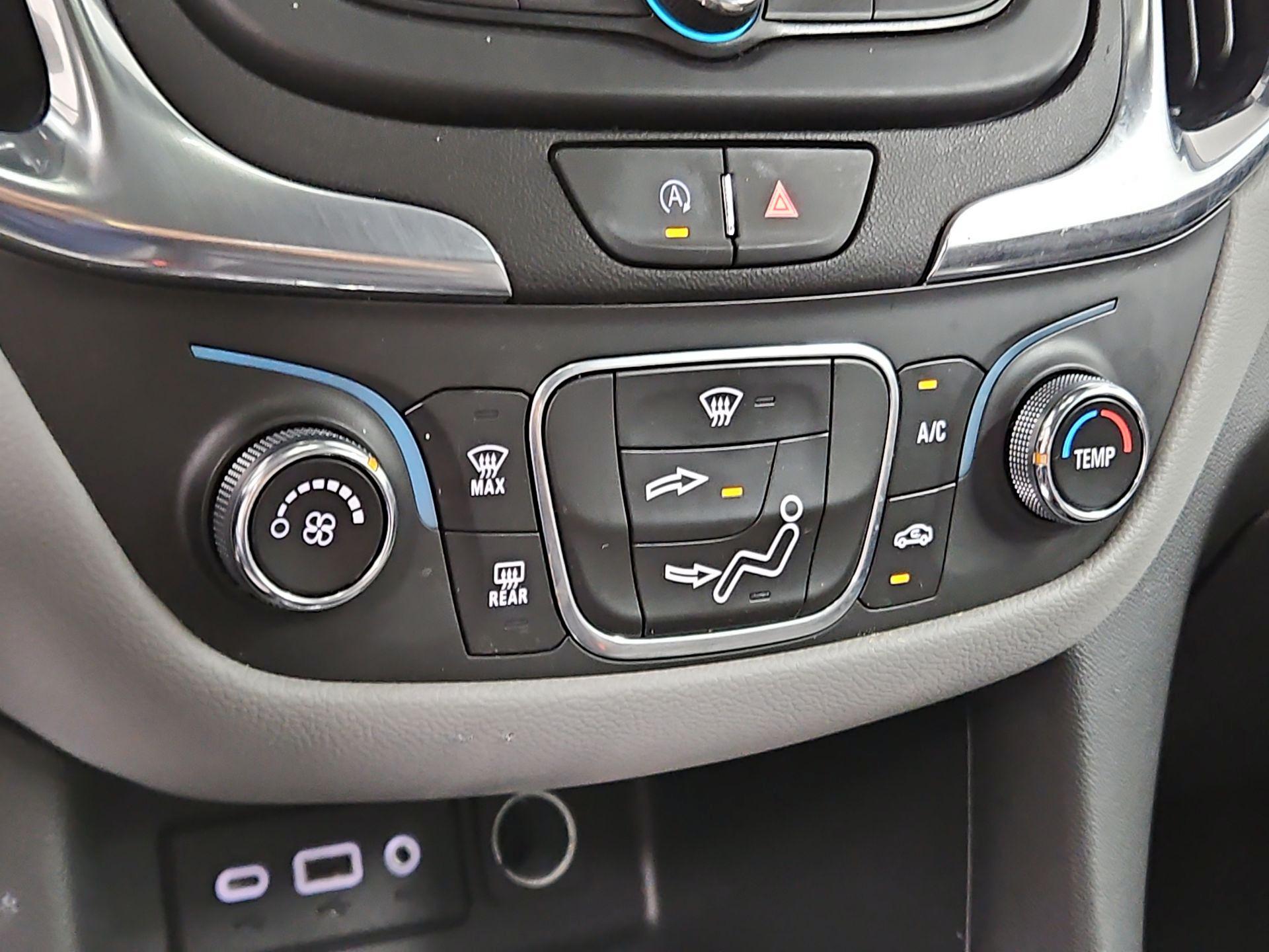 Thumbnail: 2023 Chevrolet Equinox - 16