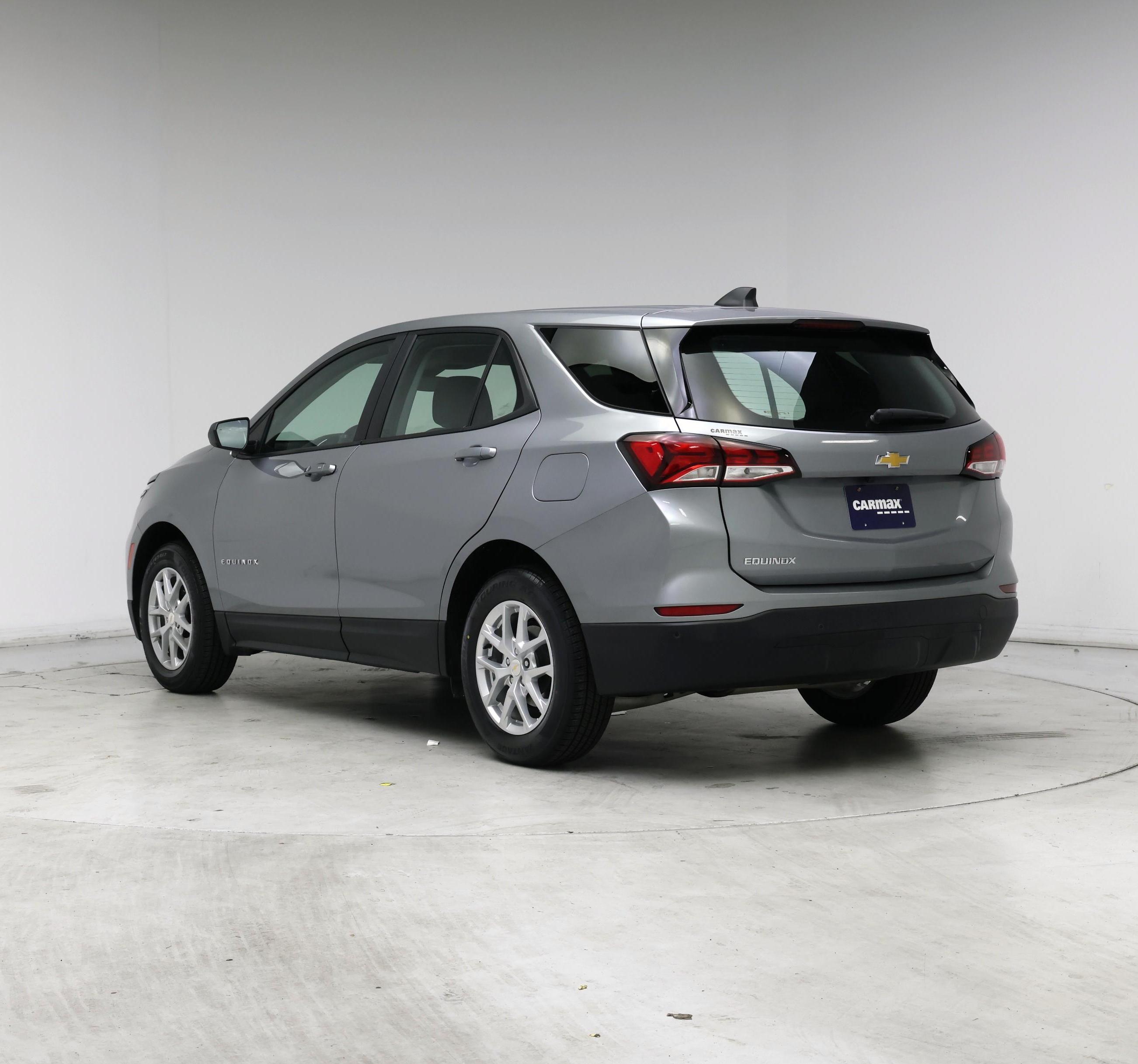 Thumbnail: 2023 Chevrolet Equinox - 2
