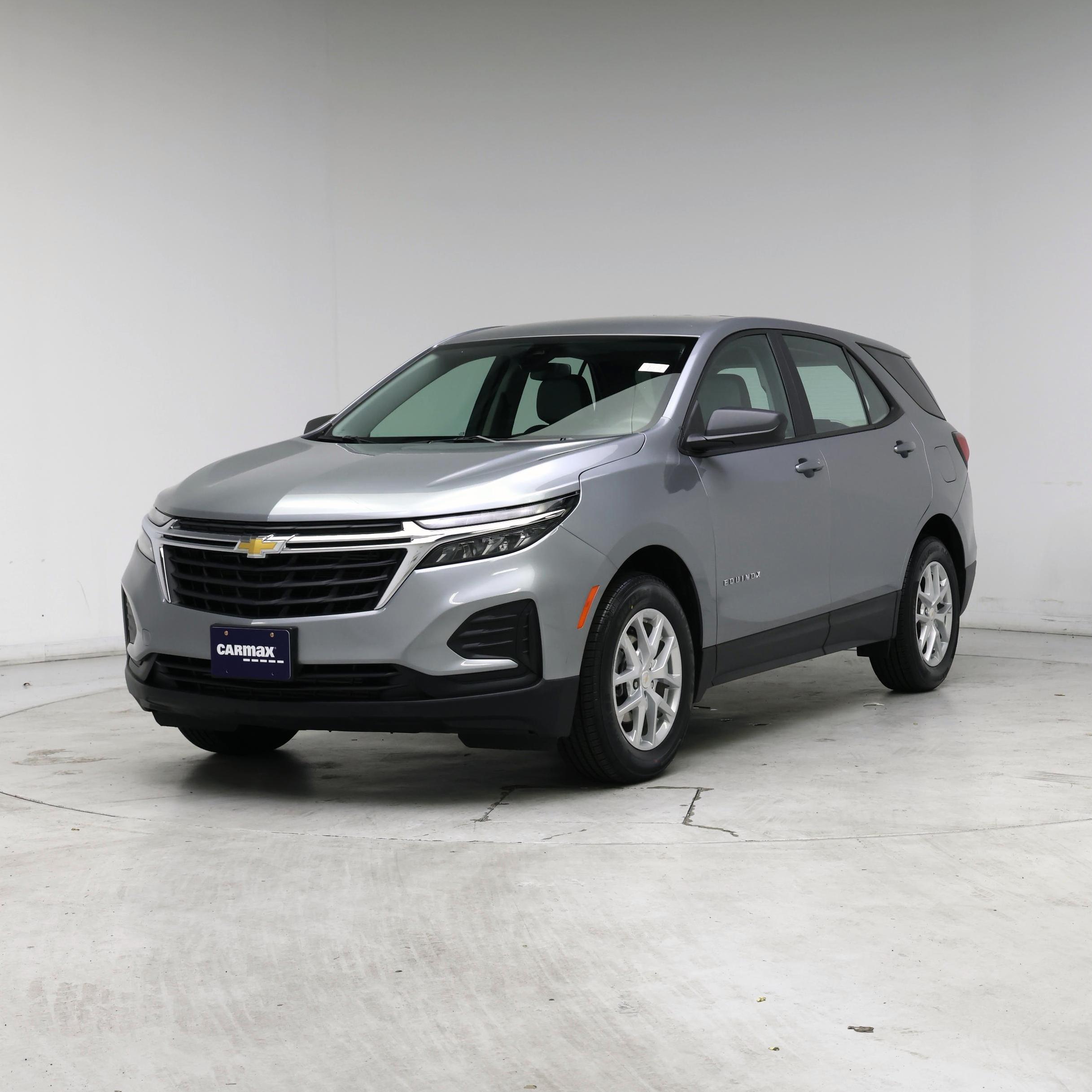 Thumbnail: 2023 Chevrolet Equinox - 4