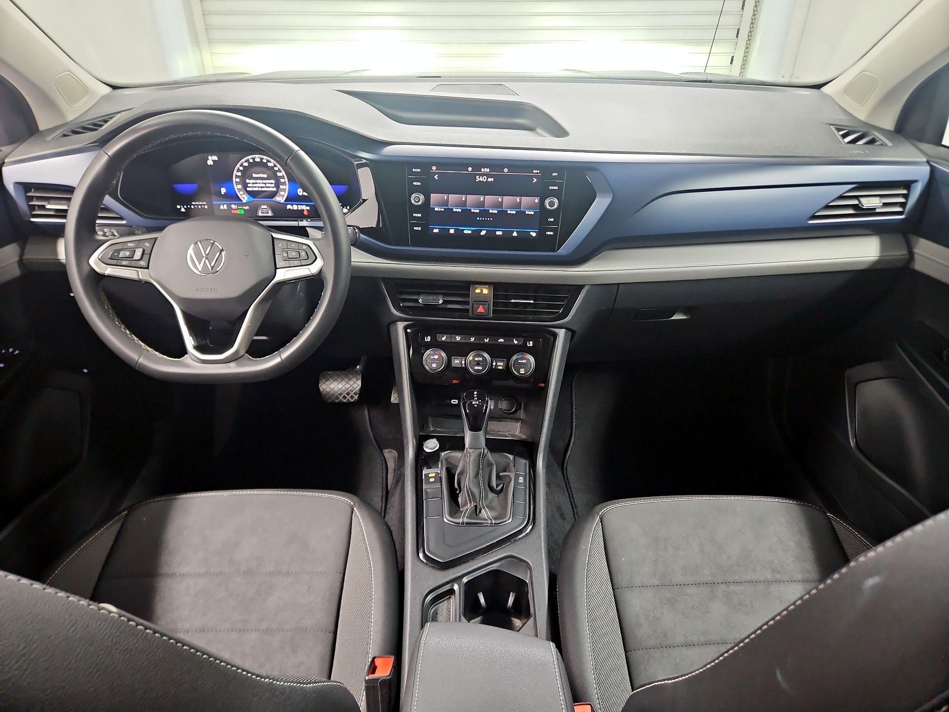 Thumbnail: 2024 Volkswagen Taos - 9