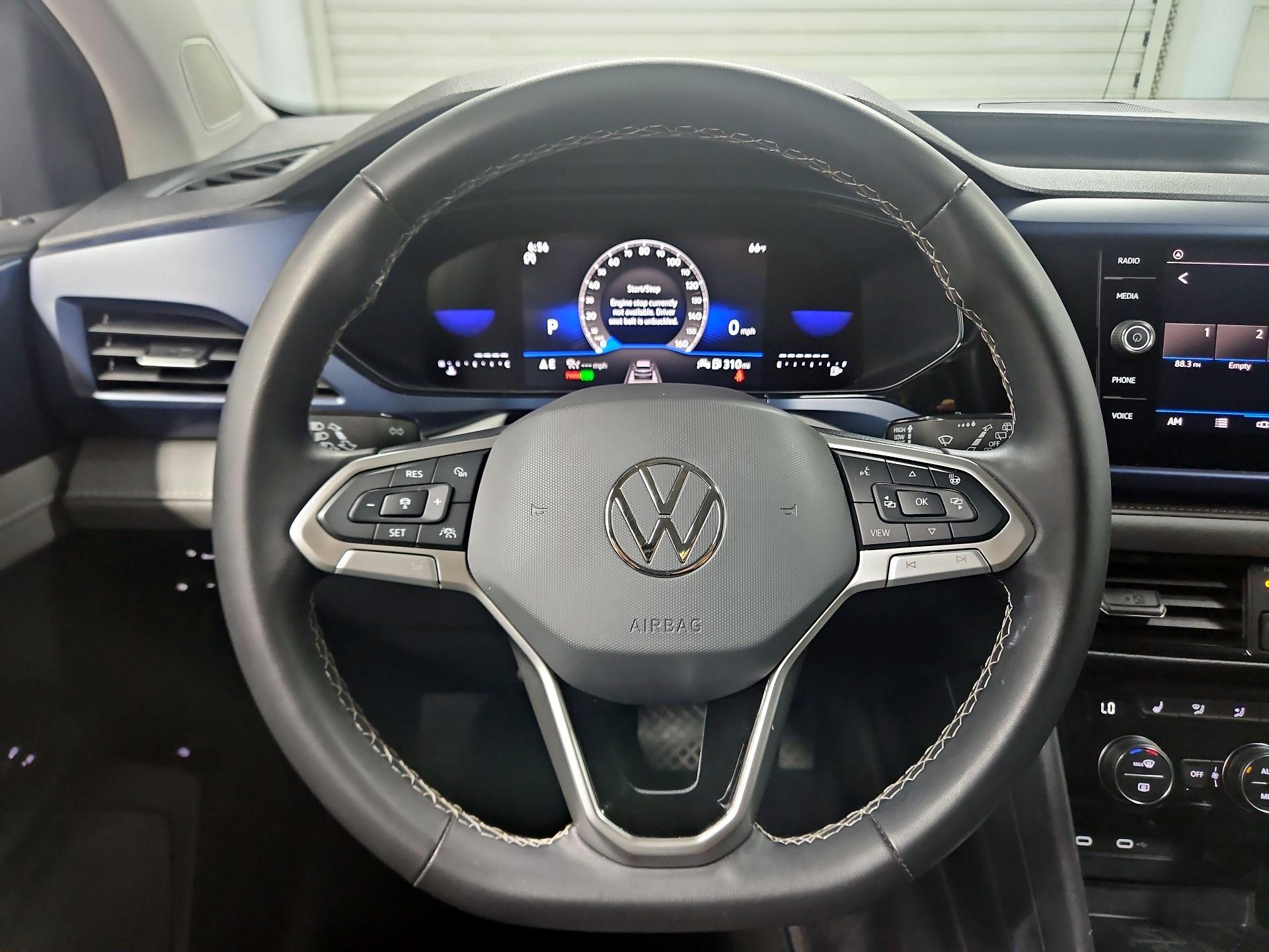 Thumbnail: 2024 Volkswagen Taos - 10