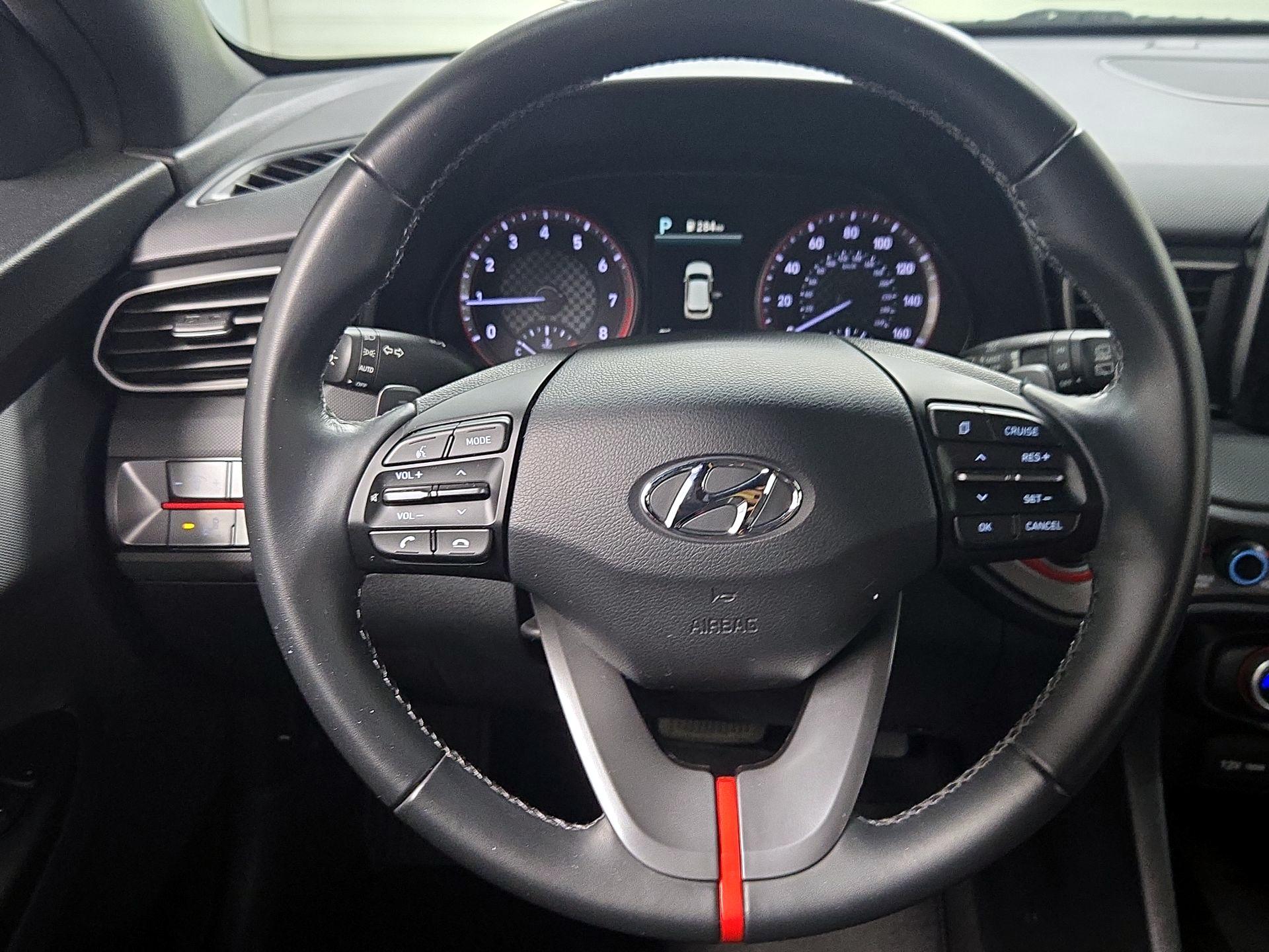 Thumbnail: 2020 Hyundai Veloster - 10