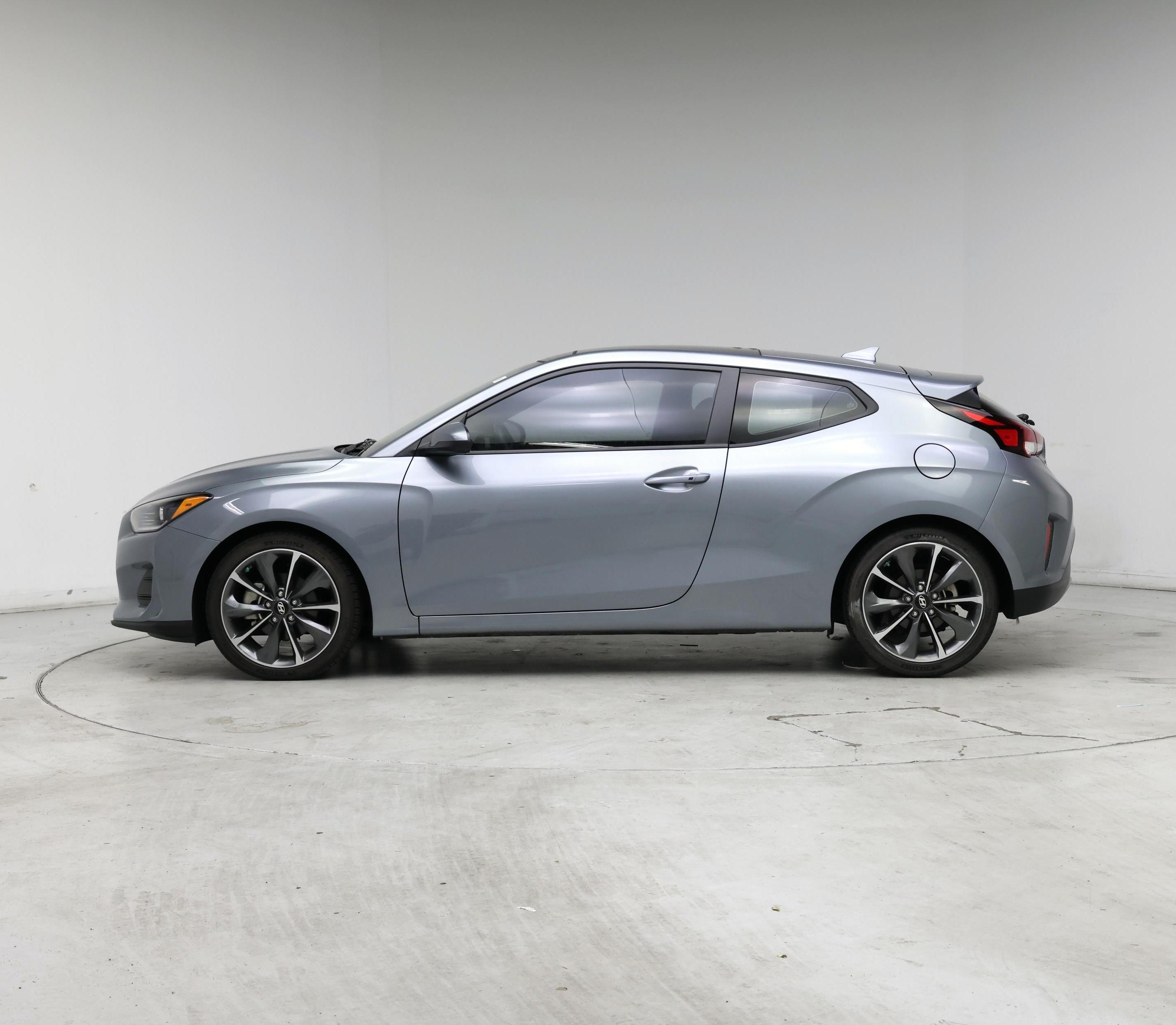 Thumbnail: 2020 Hyundai Veloster - 3
