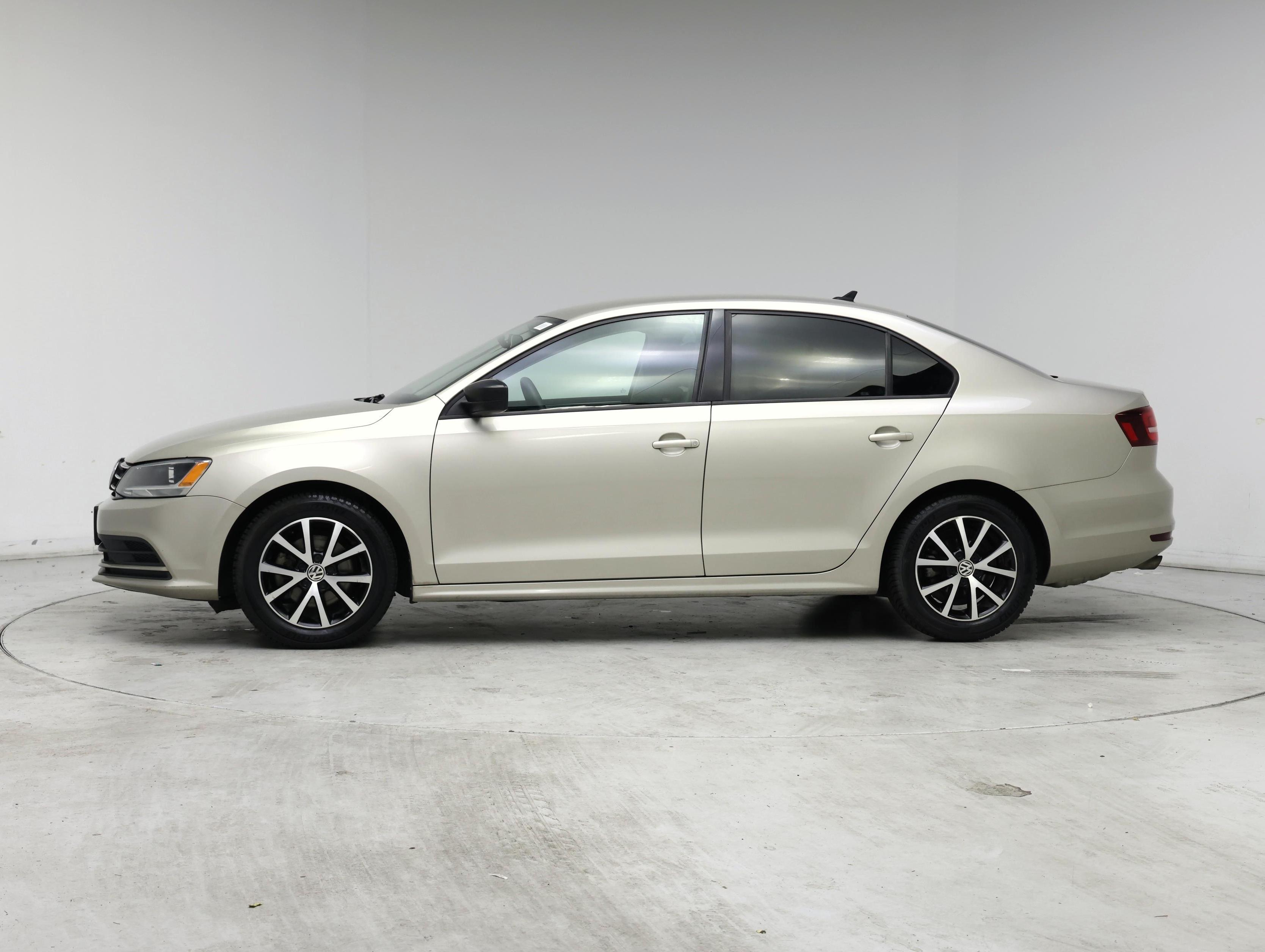 Thumbnail: 2016 Volkswagen Jetta - 3