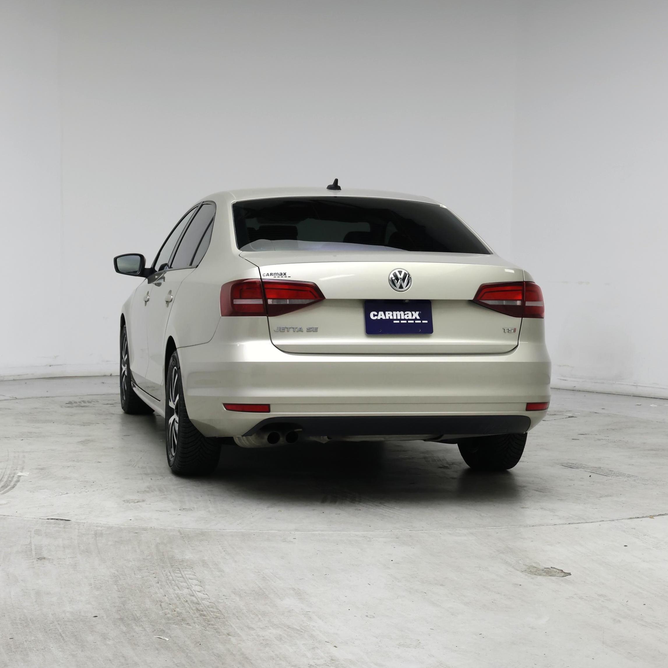 Thumbnail: 2016 Volkswagen Jetta - 6
