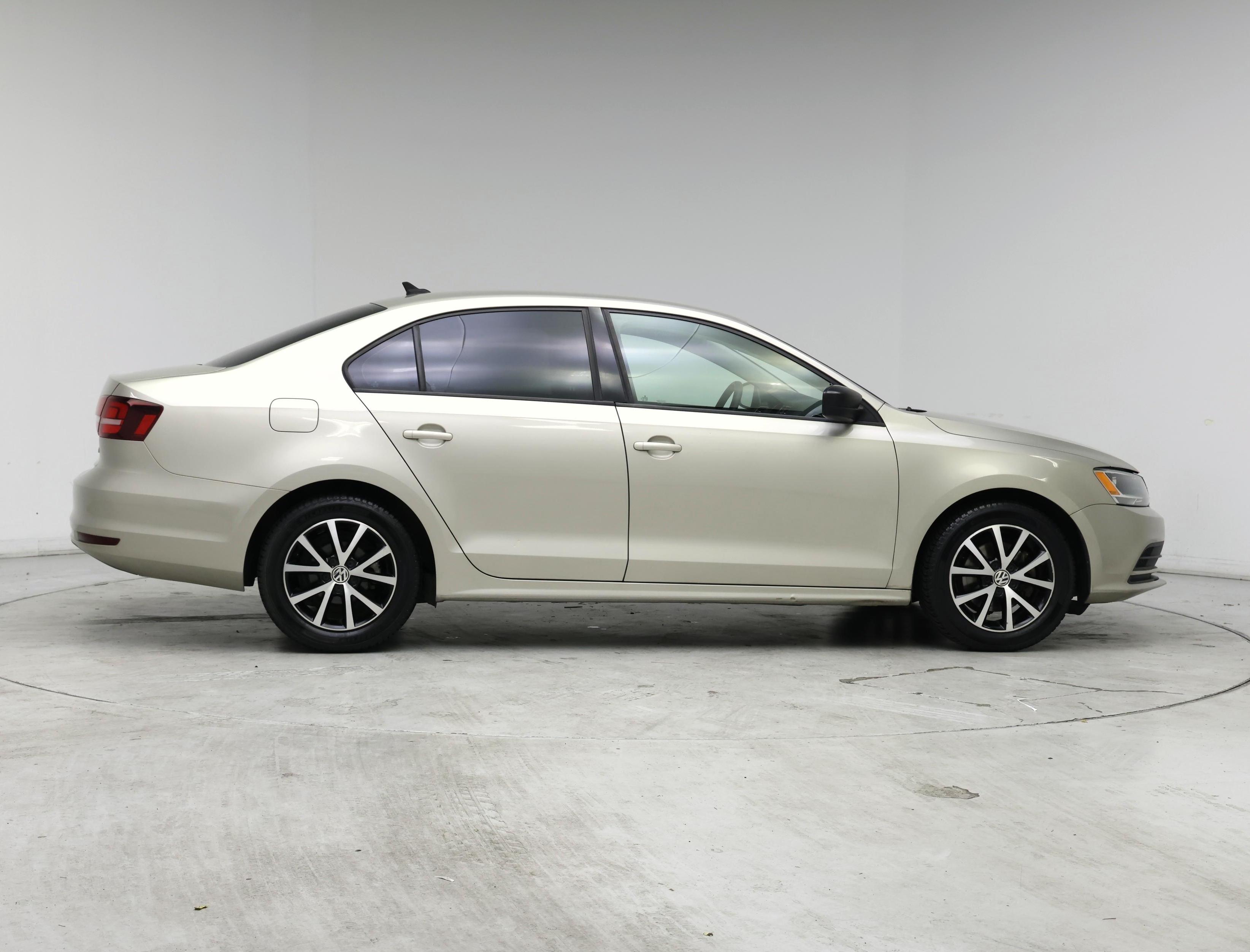 Thumbnail: 2016 Volkswagen Jetta - 7