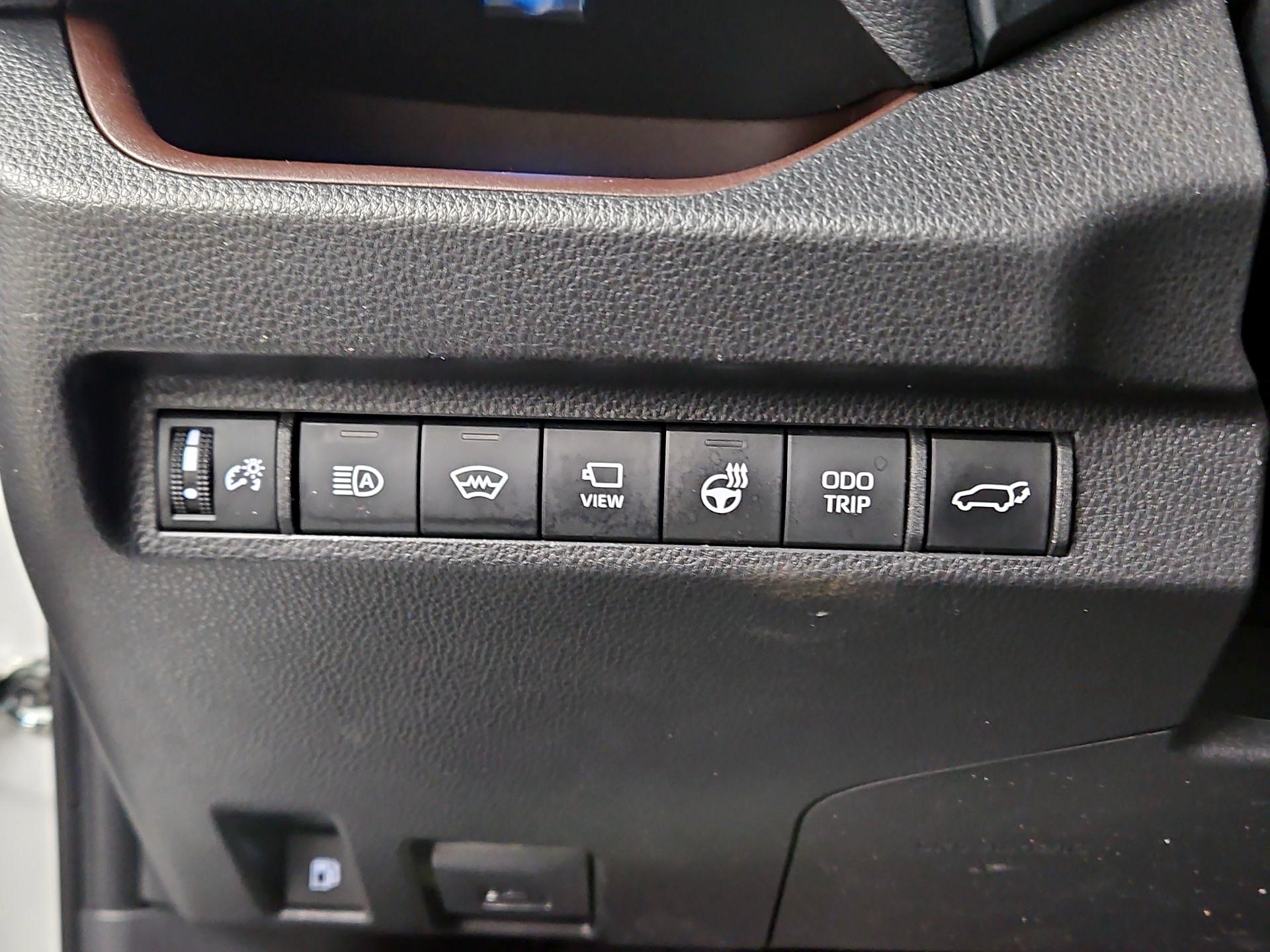 Thumbnail: 2024 Toyota RAV4 - 13