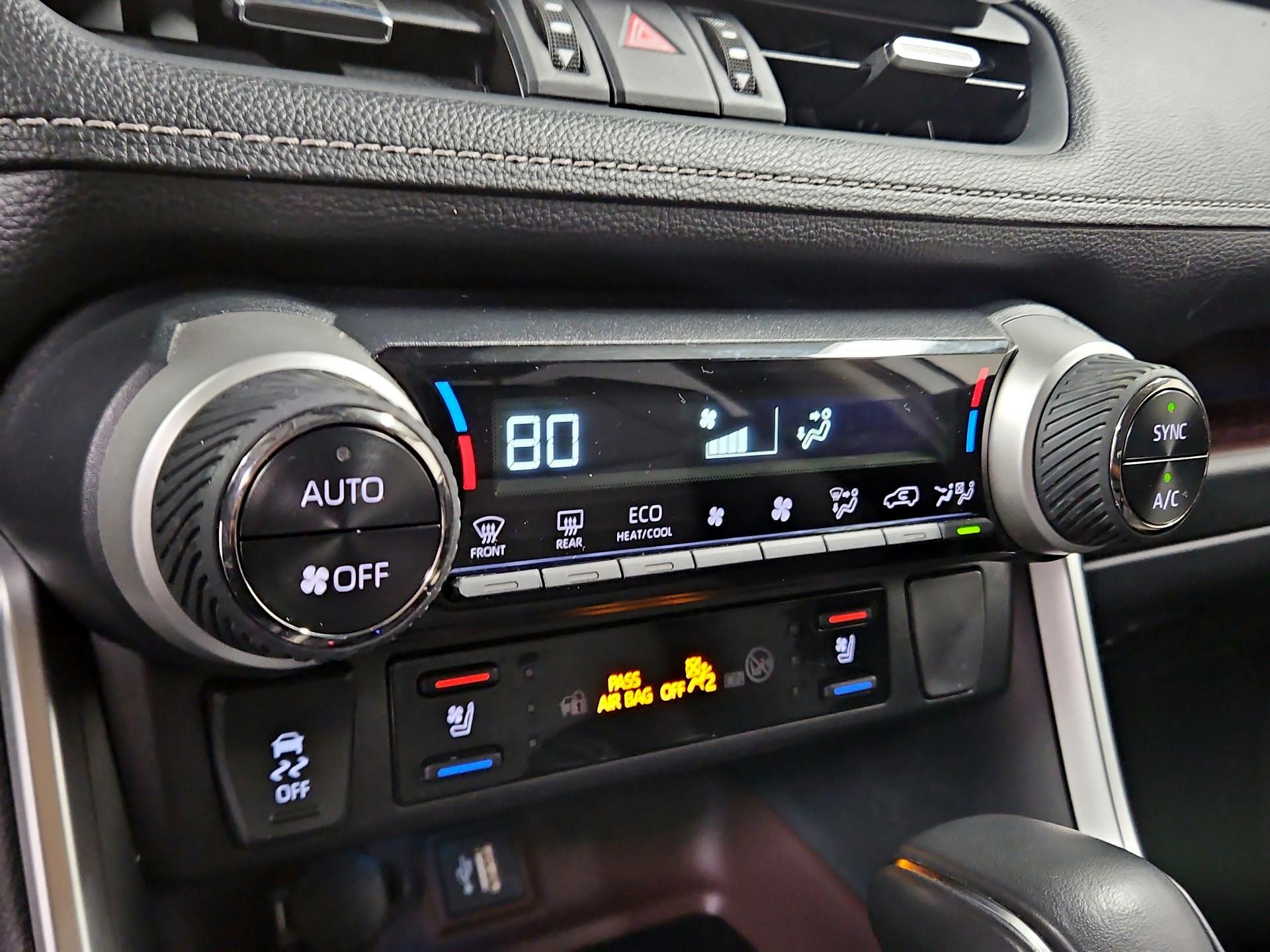 Thumbnail: 2024 Toyota RAV4 - 16