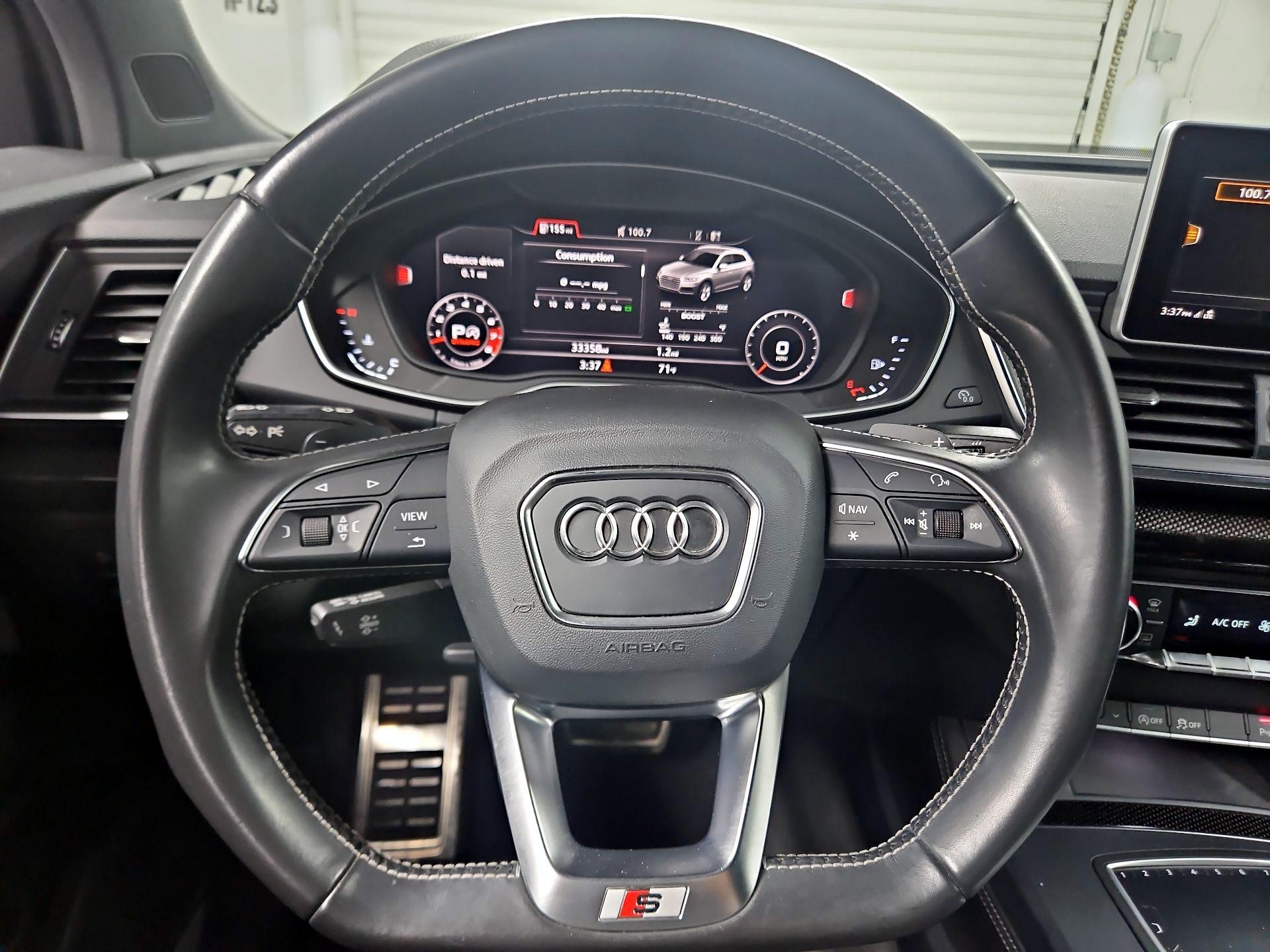 Thumbnail: 2018 Audi SQ5 - 10