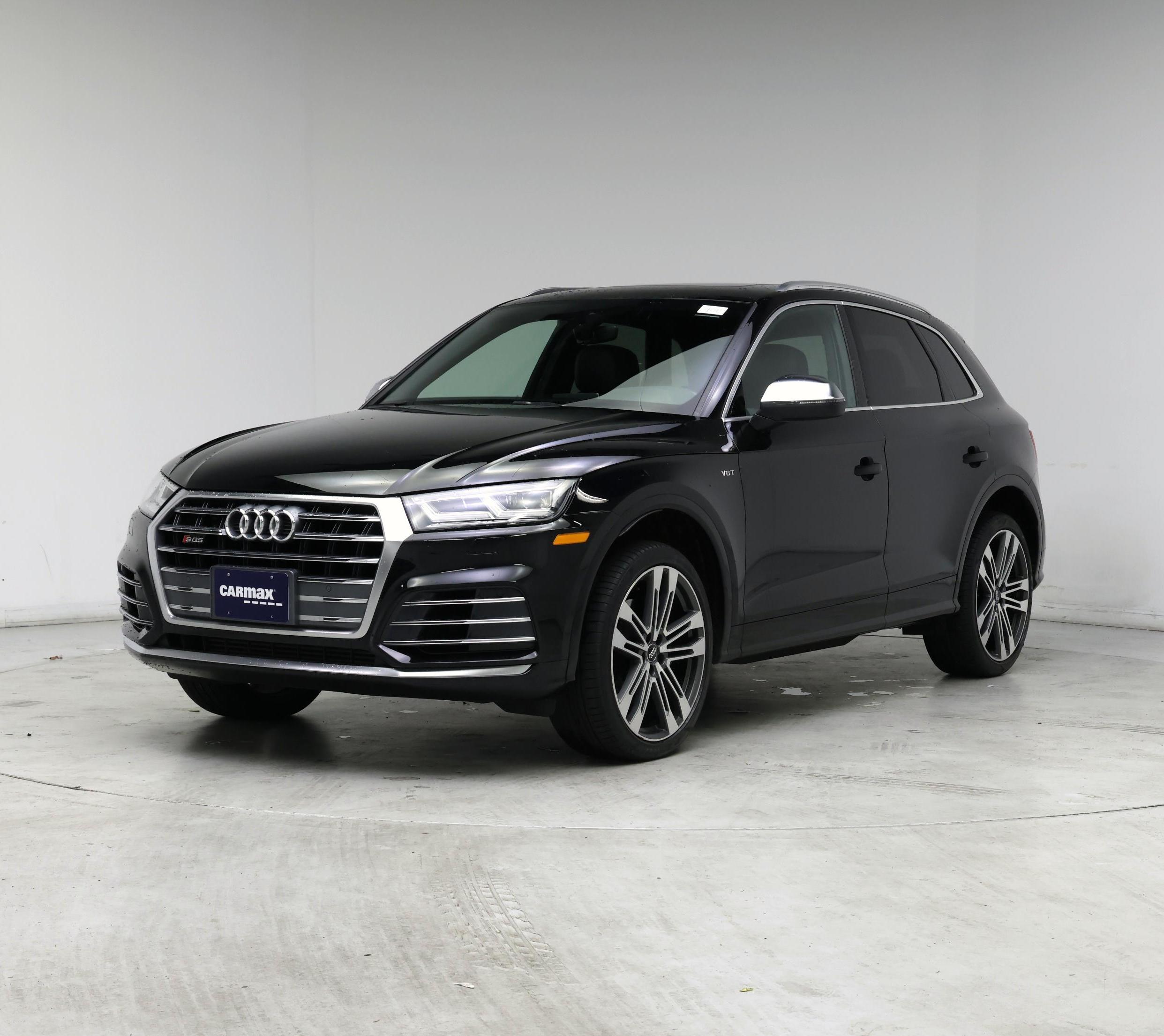 Thumbnail: 2018 Audi SQ5 - 4