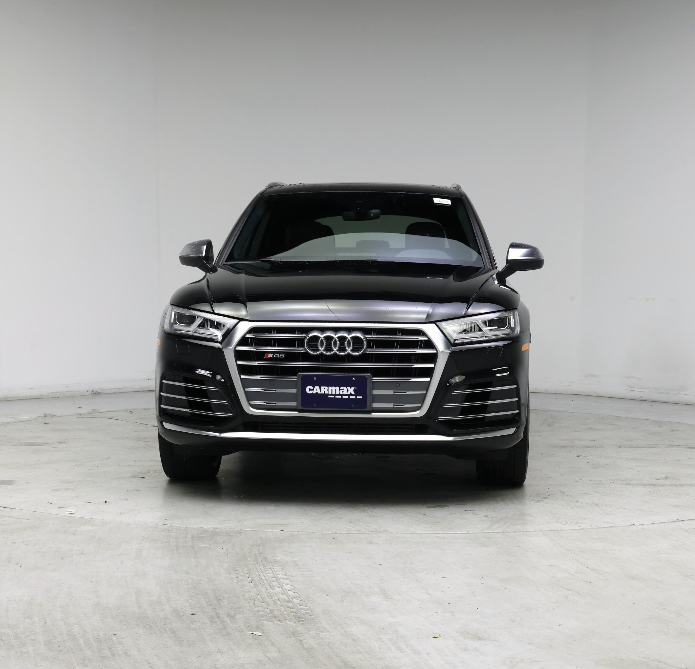 Thumbnail: 2018 Audi SQ5 - 5
