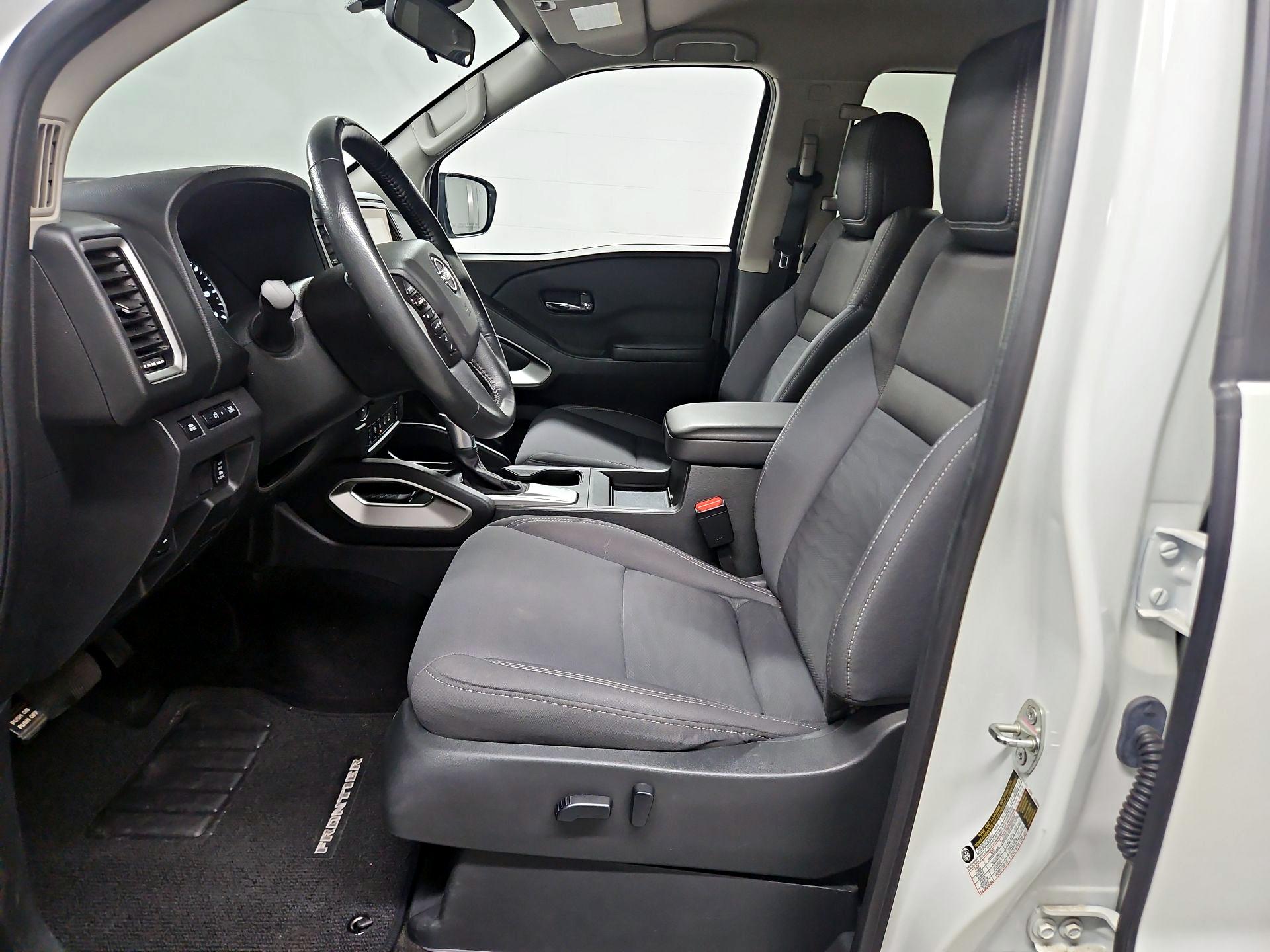 Thumbnail: 2022 Nissan Frontier - 11