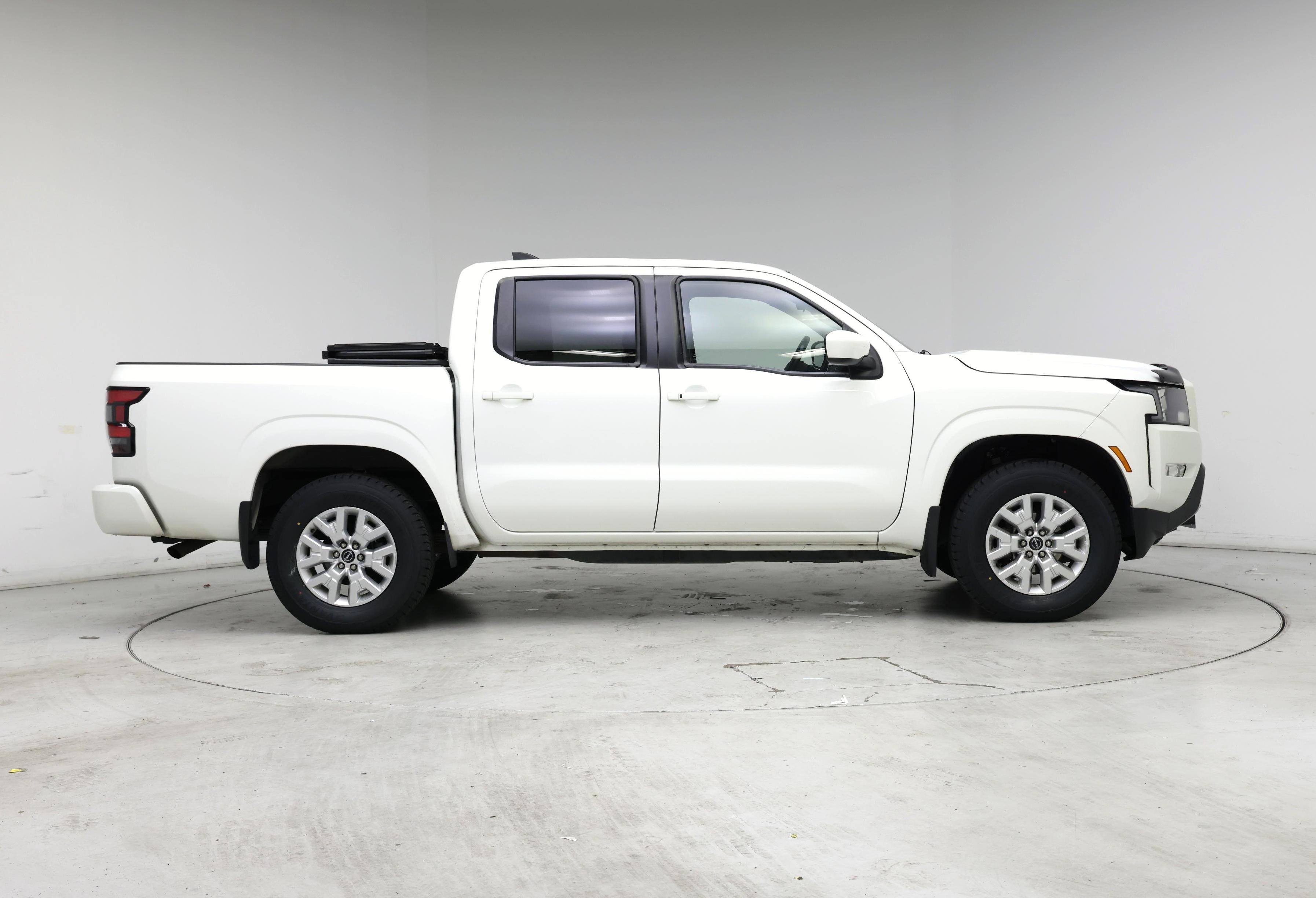 Thumbnail: 2022 Nissan Frontier - 7