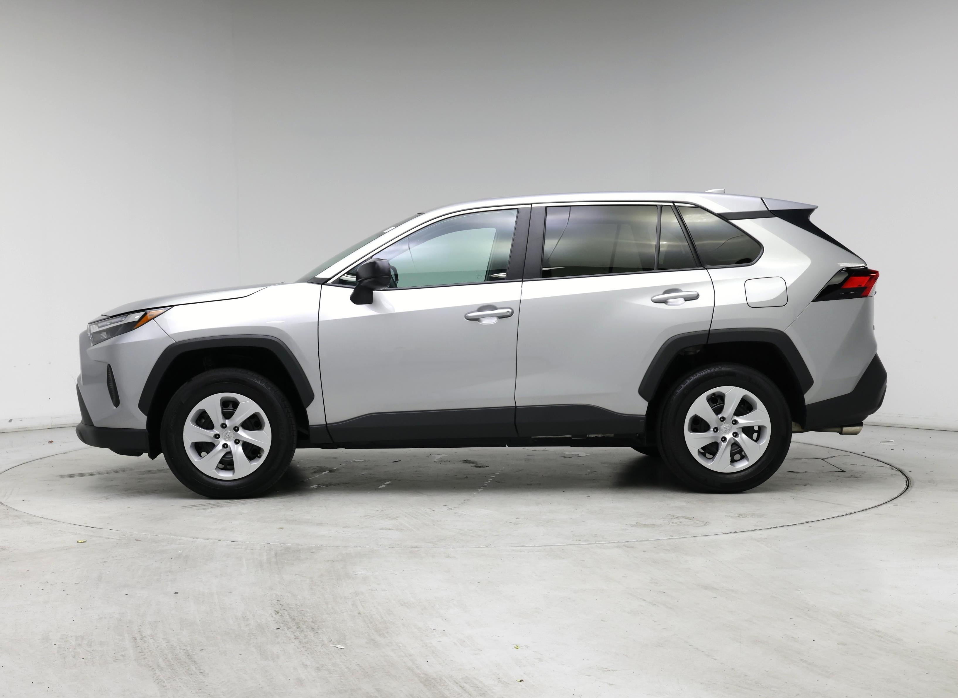 Thumbnail: 2024 Toyota RAV4 - 3