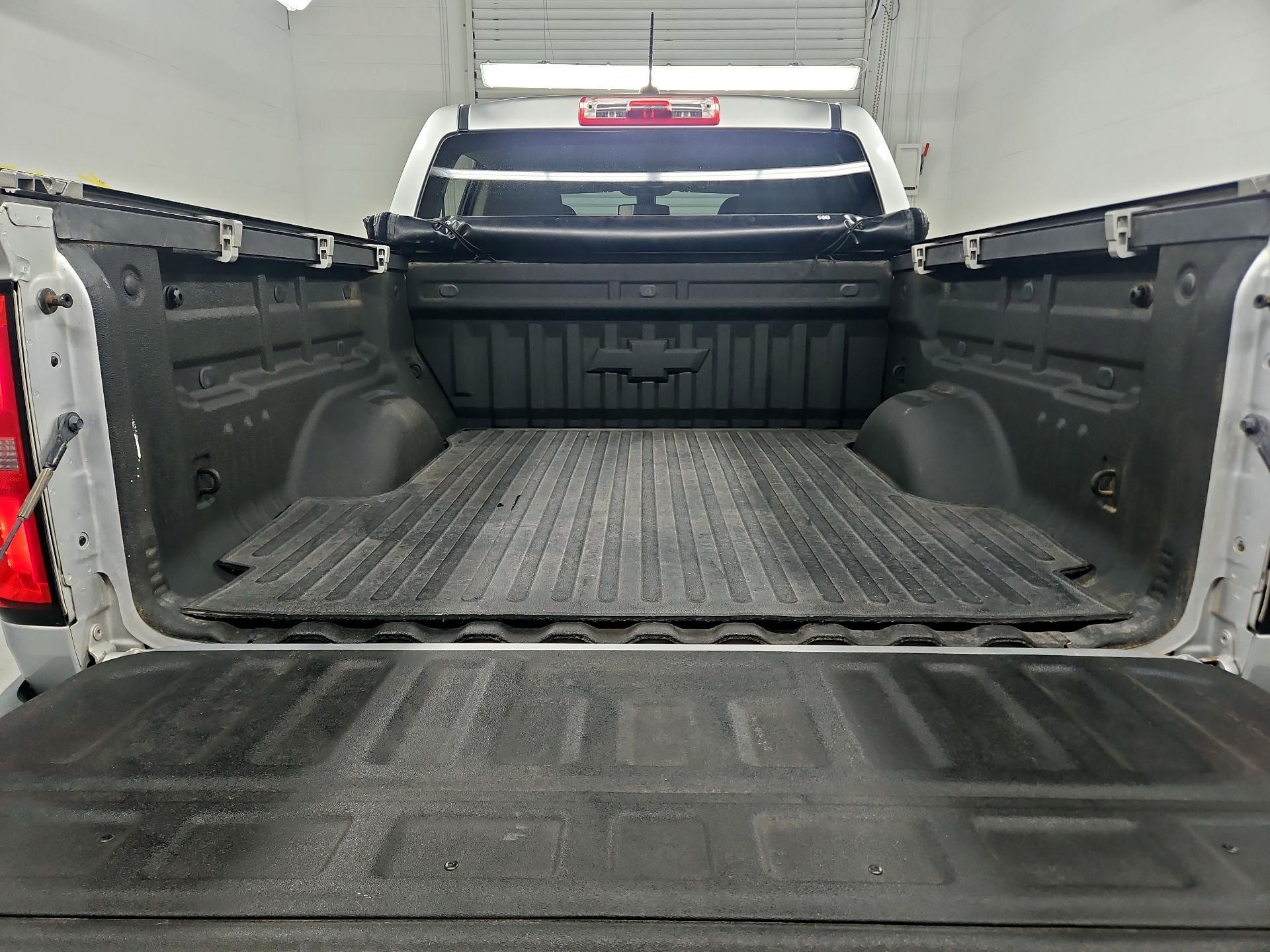 Thumbnail: 2020 Chevrolet Colorado - 20