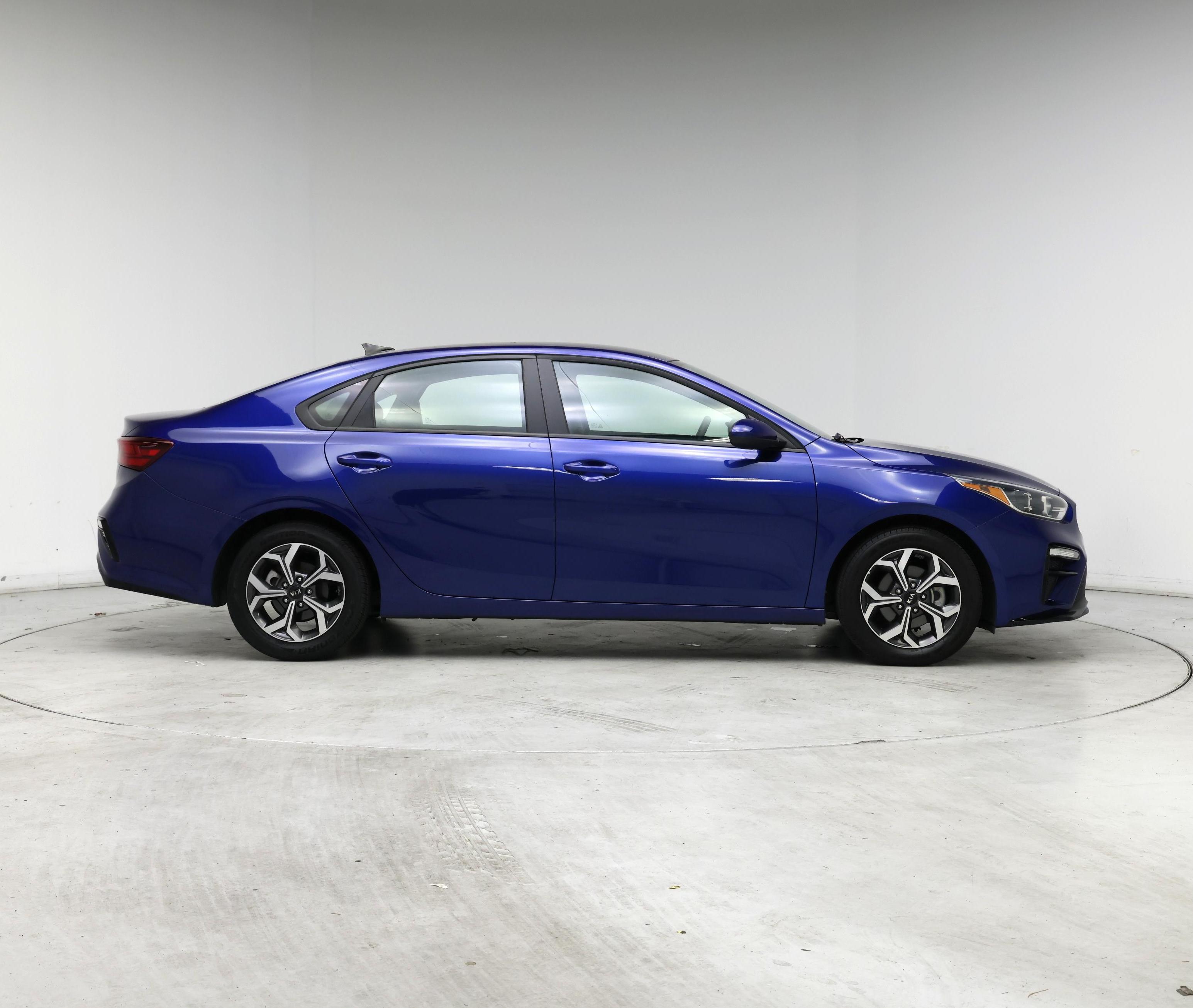 Thumbnail: 2020 Kia Forte - 7