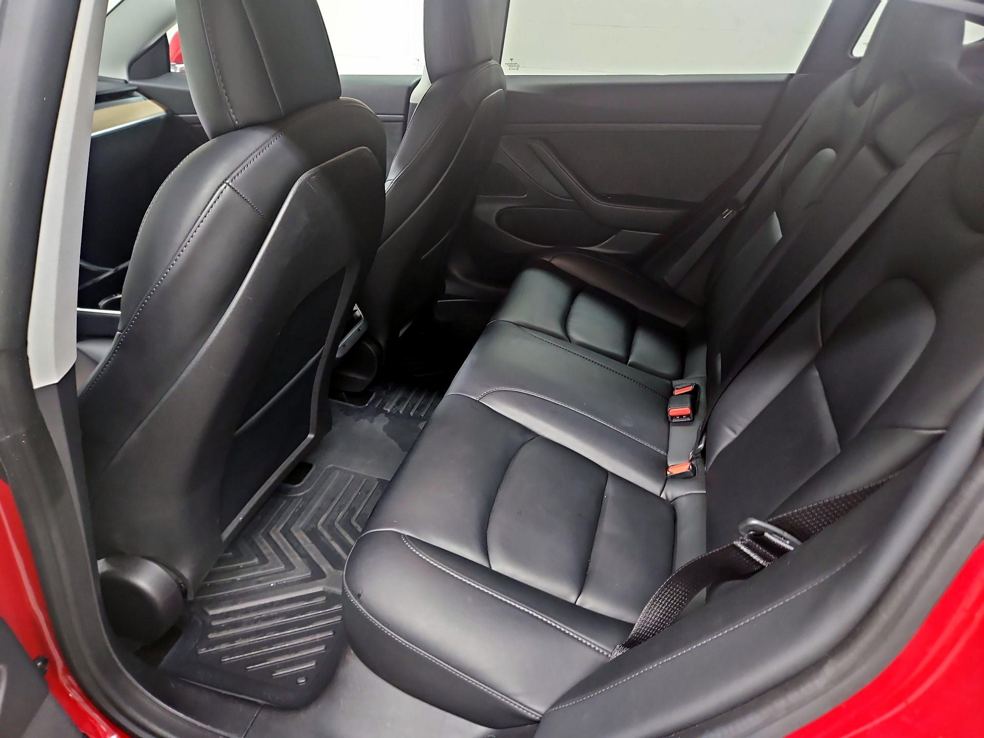 Thumbnail: 2020 Tesla Model 3 - 19