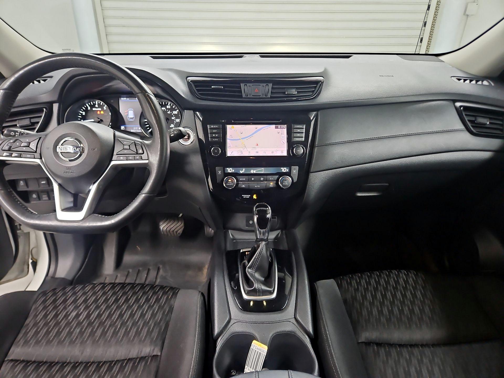 Thumbnail: 2018 Nissan Rogue - 9