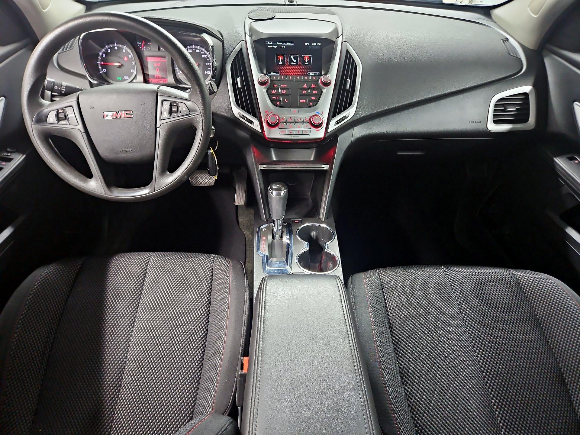 Thumbnail: 2017 GMC Terrain - 9