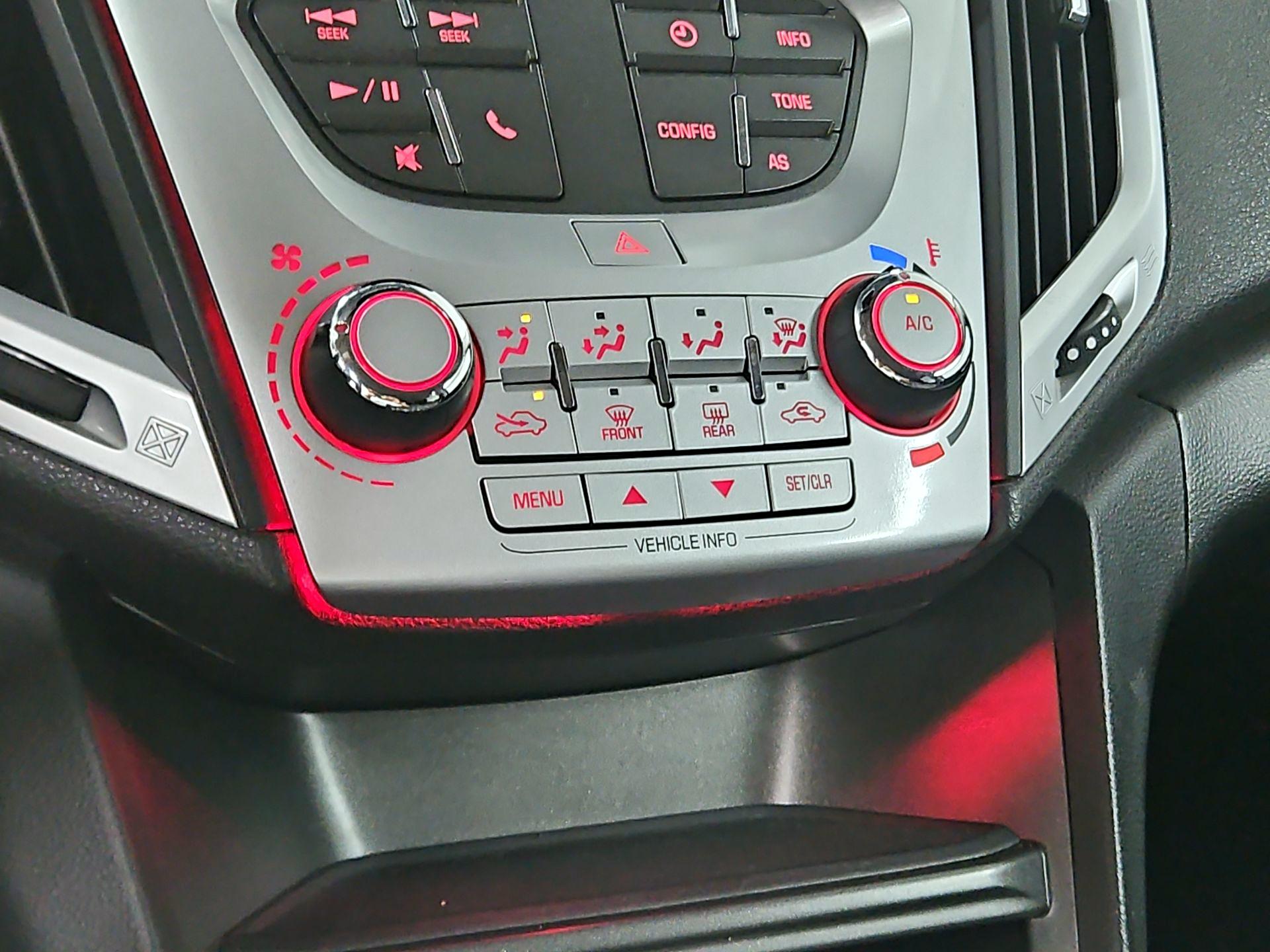 Thumbnail: 2017 GMC Terrain - 15