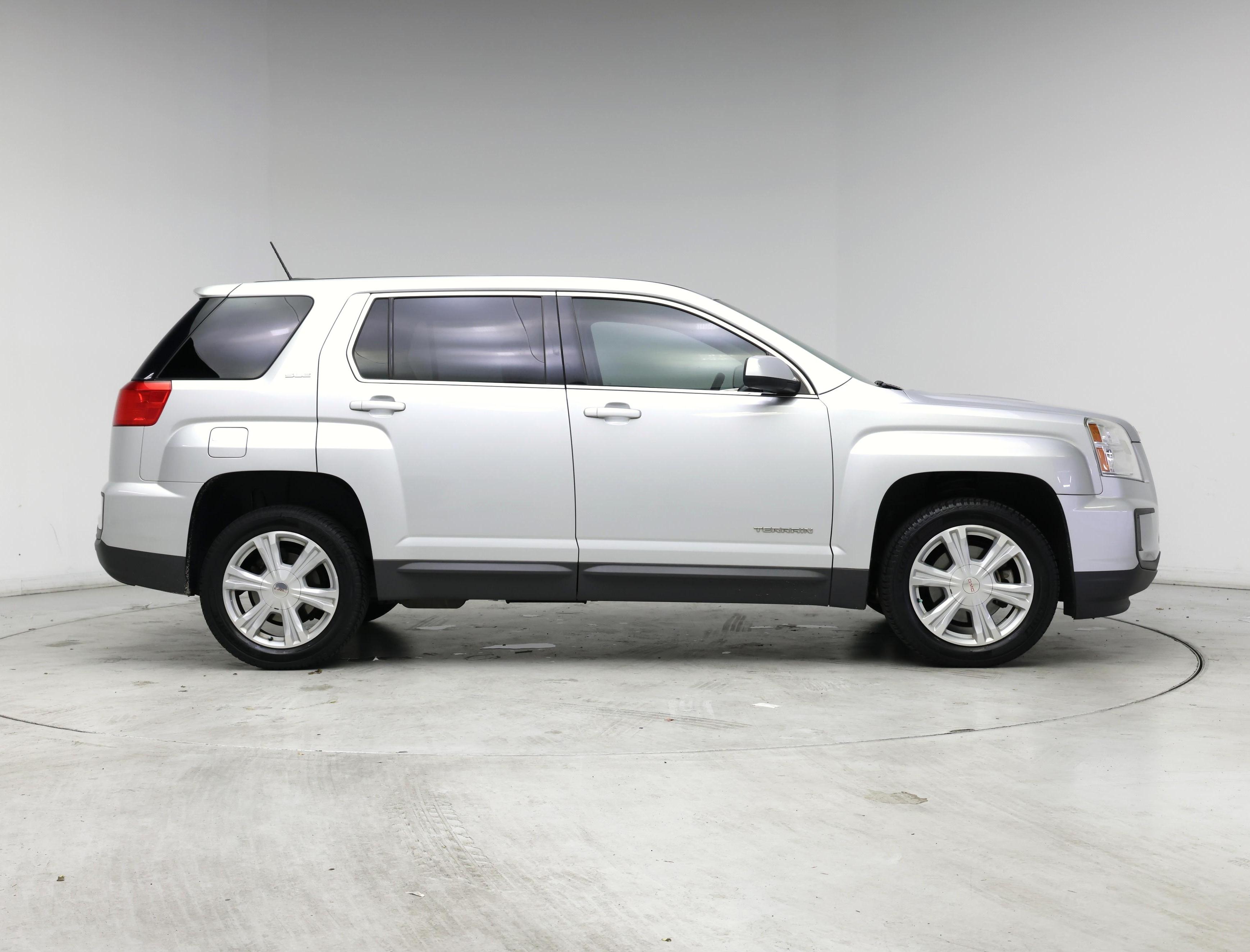 Thumbnail: 2017 GMC Terrain - 7
