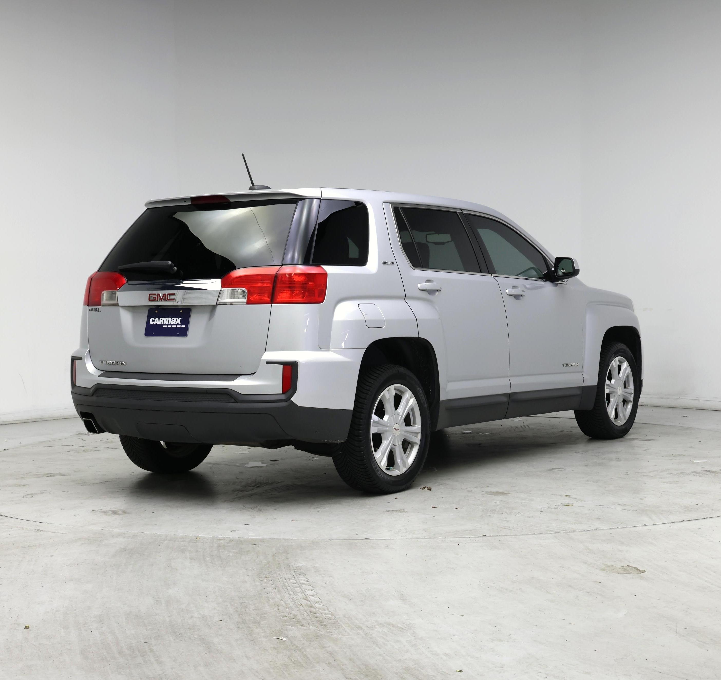 Thumbnail: 2017 GMC Terrain - 8