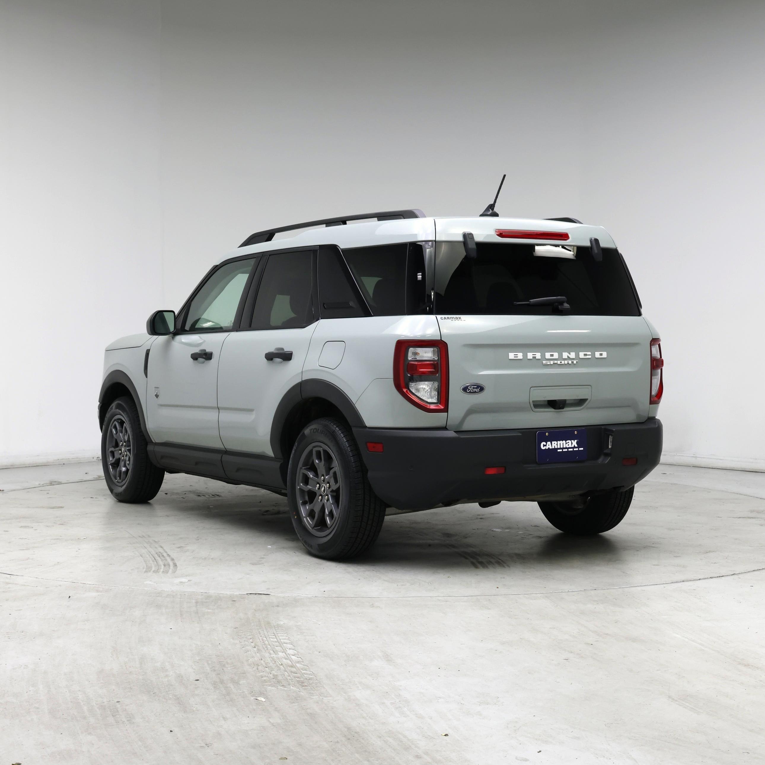 Thumbnail: 2022 Ford Bronco Sport - 2