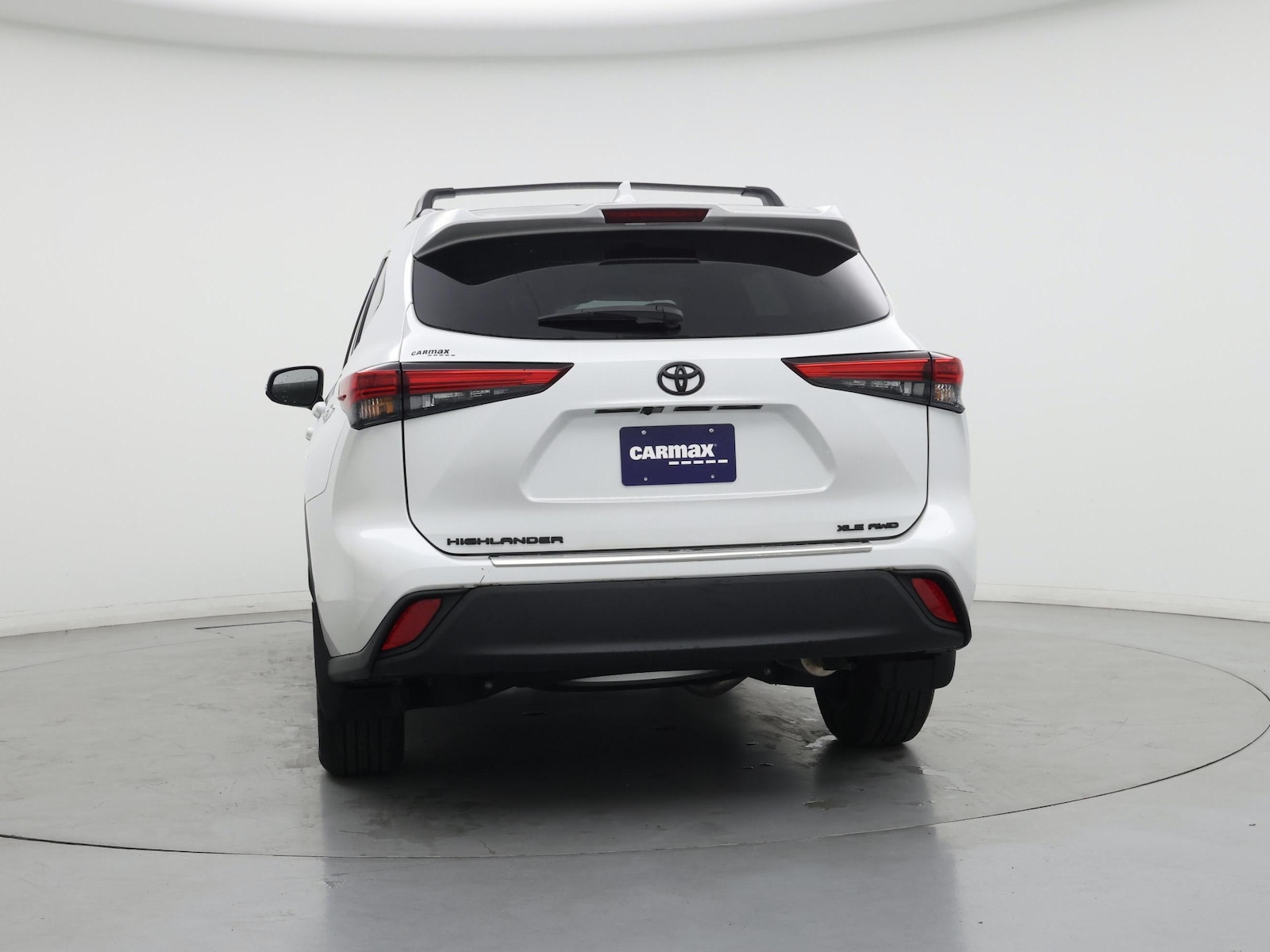 2022 Toyota Highlander XLE - Photo 7