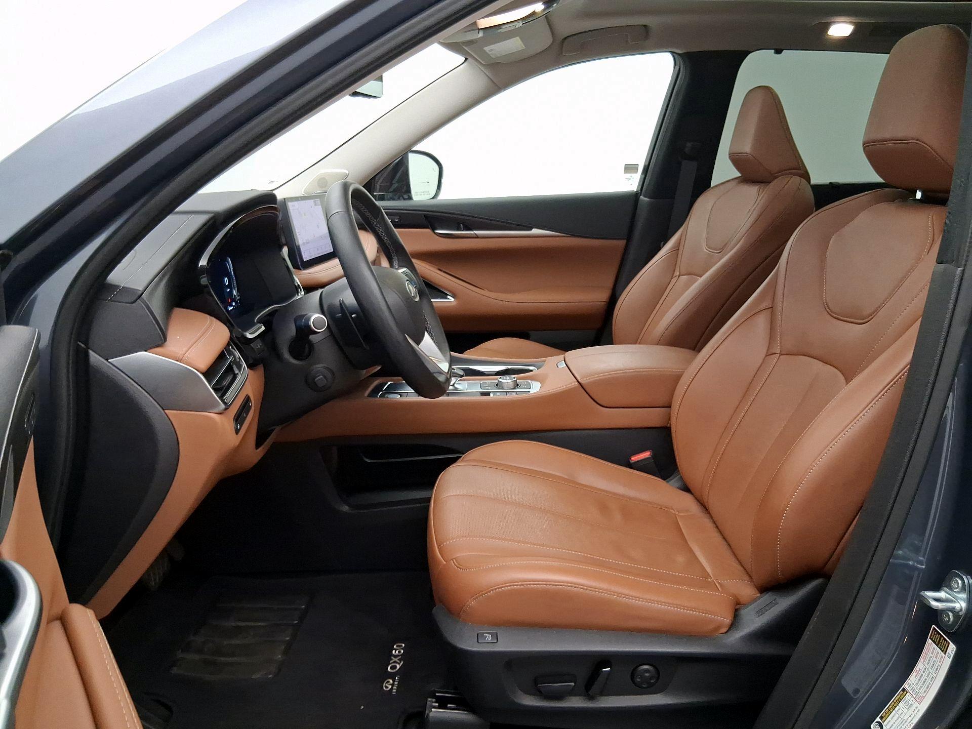 Thumbnail: 2023 INFINITI QX60 - 11