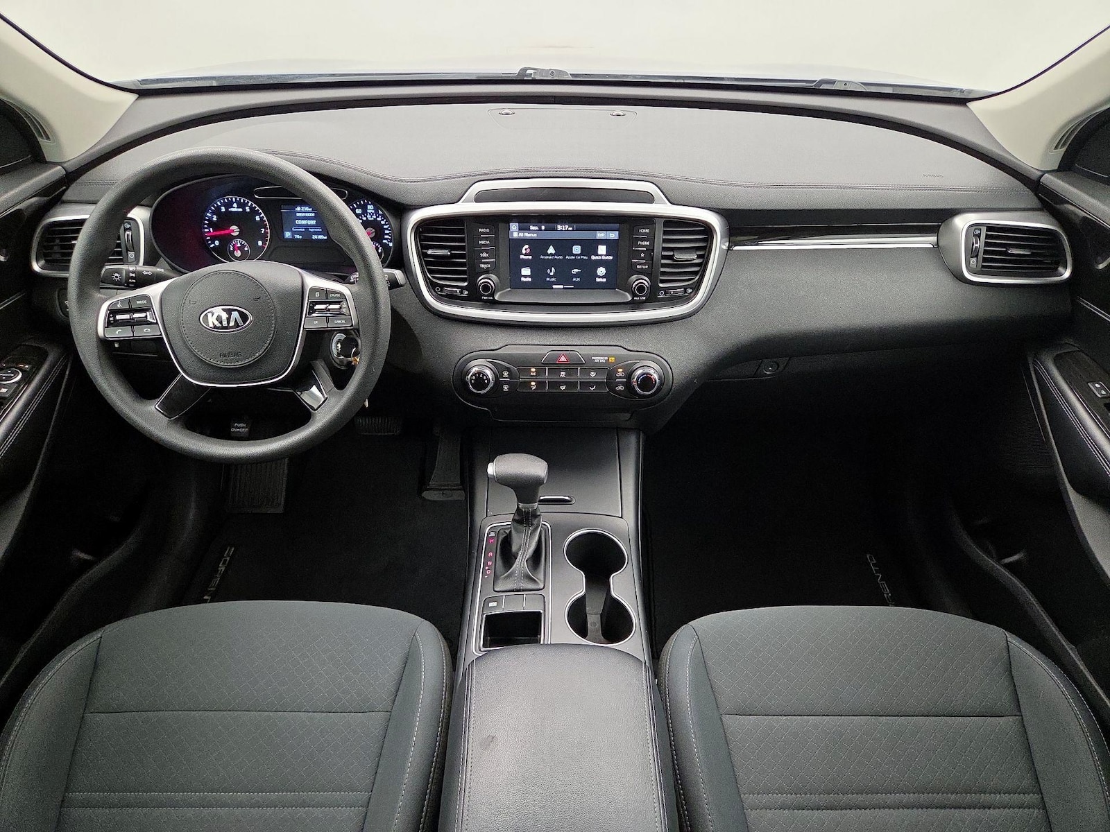 Apple CarPlay® & Android Auto™