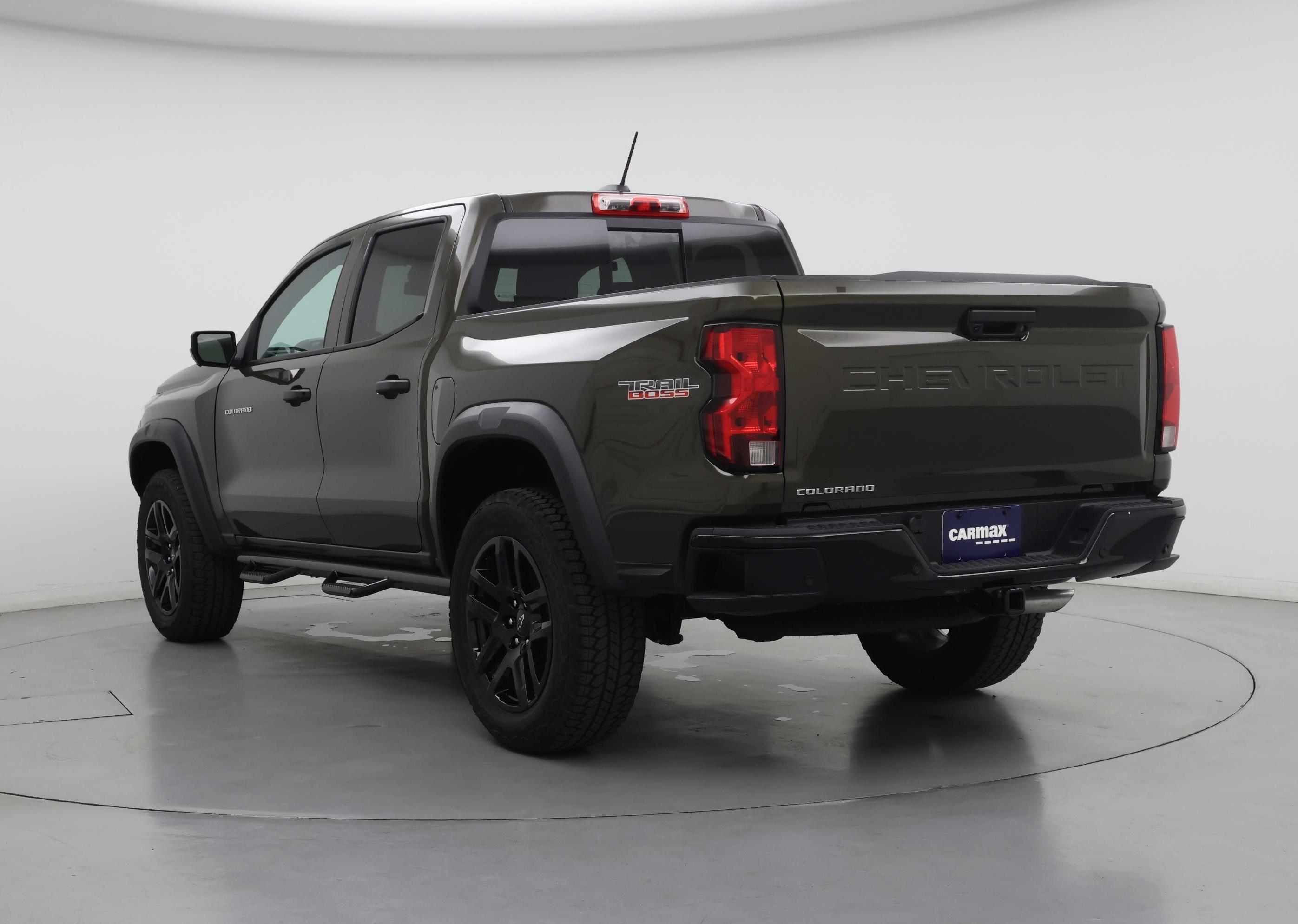 Thumbnail: 2024 Chevrolet Colorado - 2