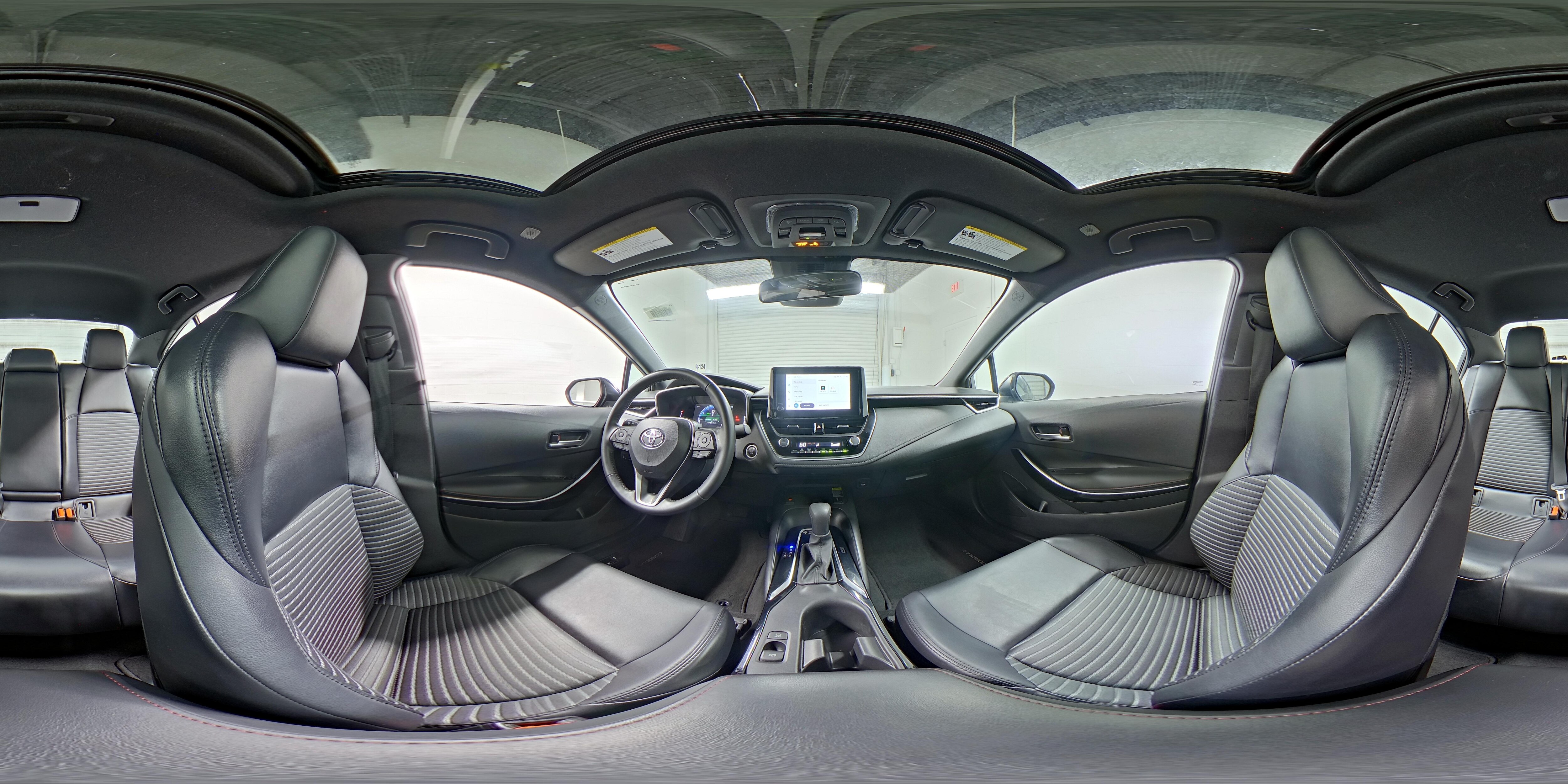 2024 Toyota Corolla XSE - Photo 25