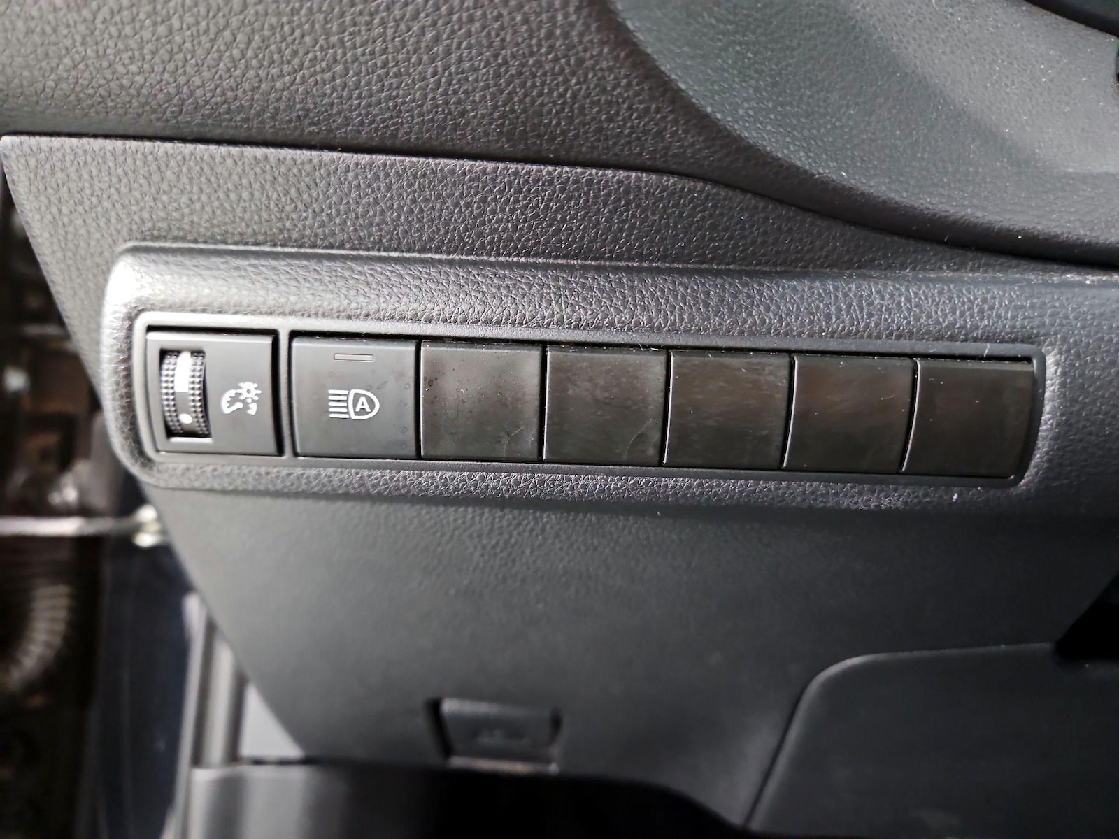 2024 Toyota Corolla XSE - Photo 14