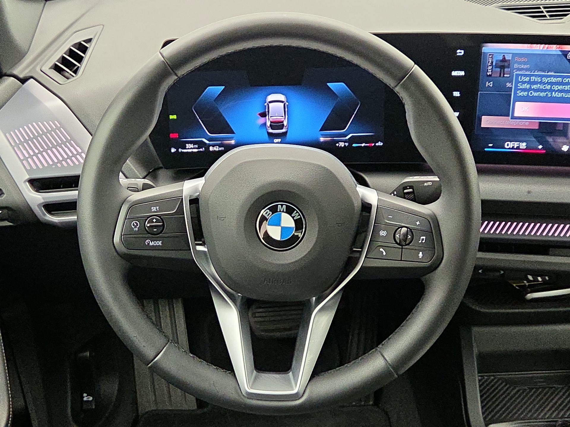 Thumbnail: 2025 BMW 2 Series - 10