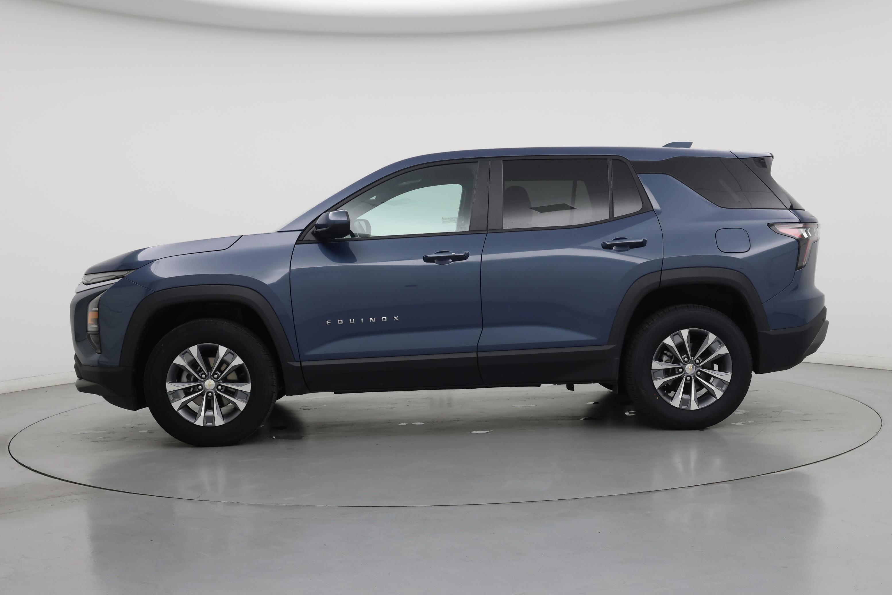 Thumbnail: 2025 Chevrolet Equinox - 3