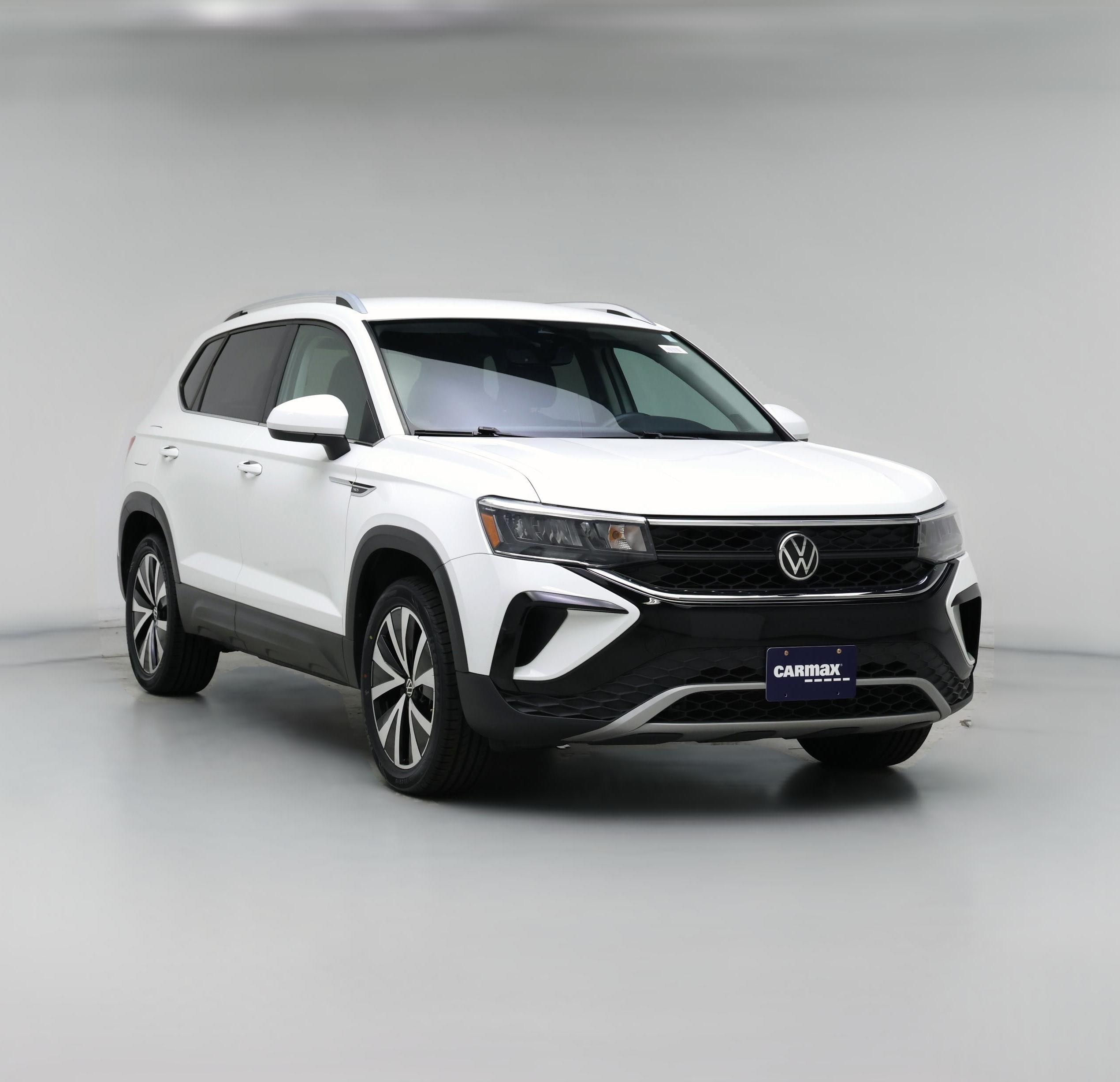 Thumbnail: 2022 Volkswagen Taos - 1