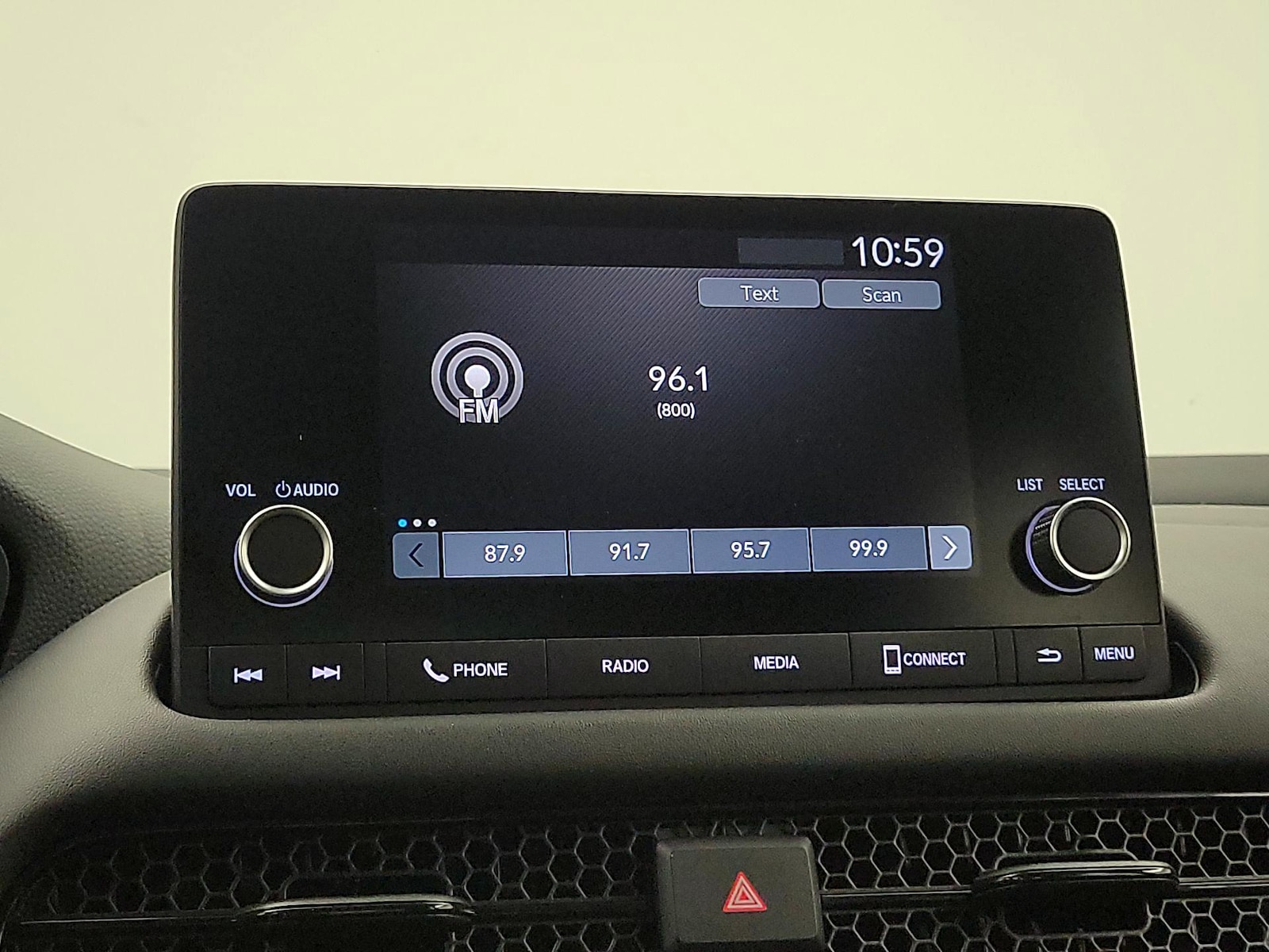 2023 Honda HR-V LX - Photo 16