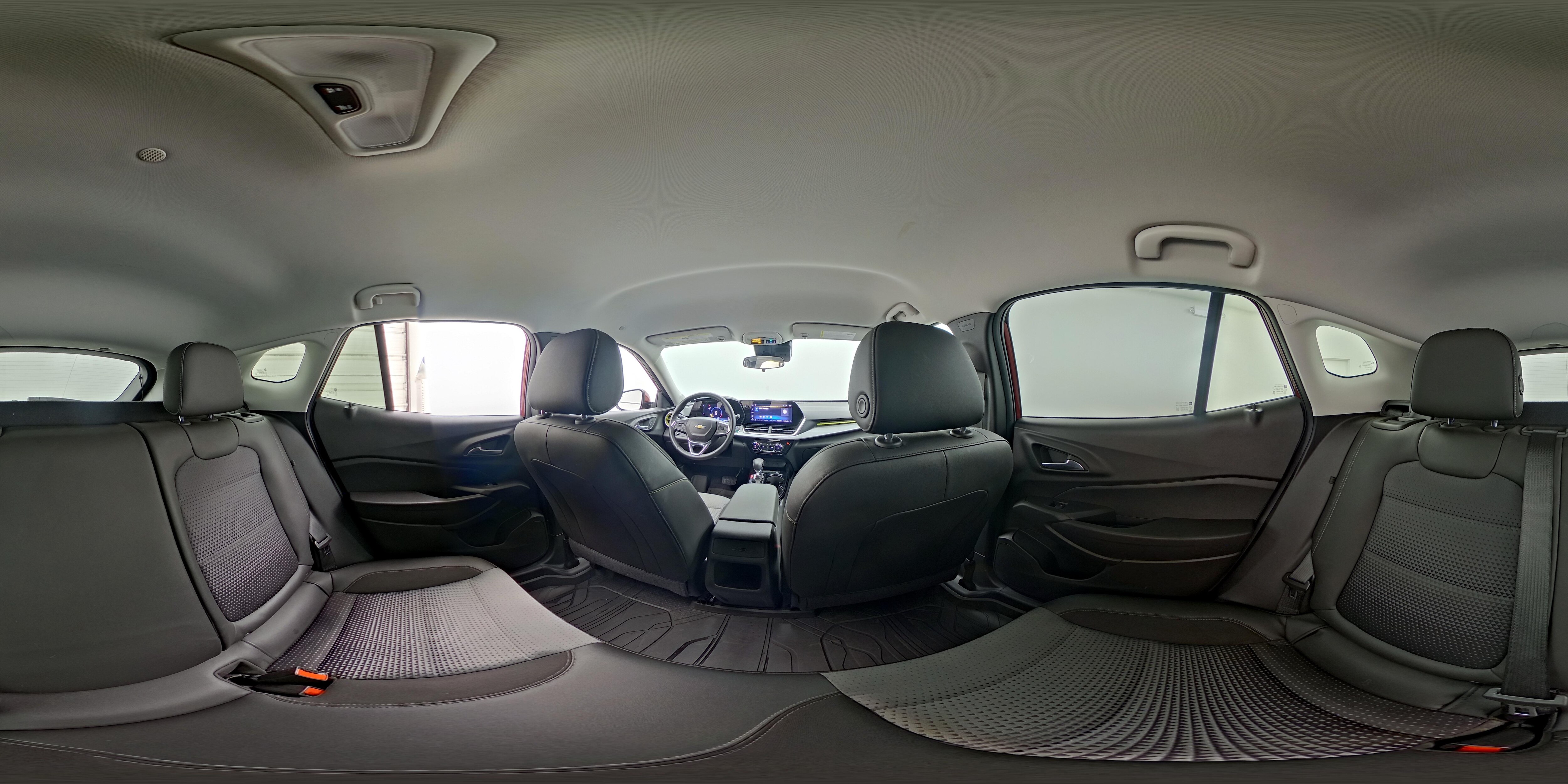 2024 Chevrolet Trax LT - Photo 25