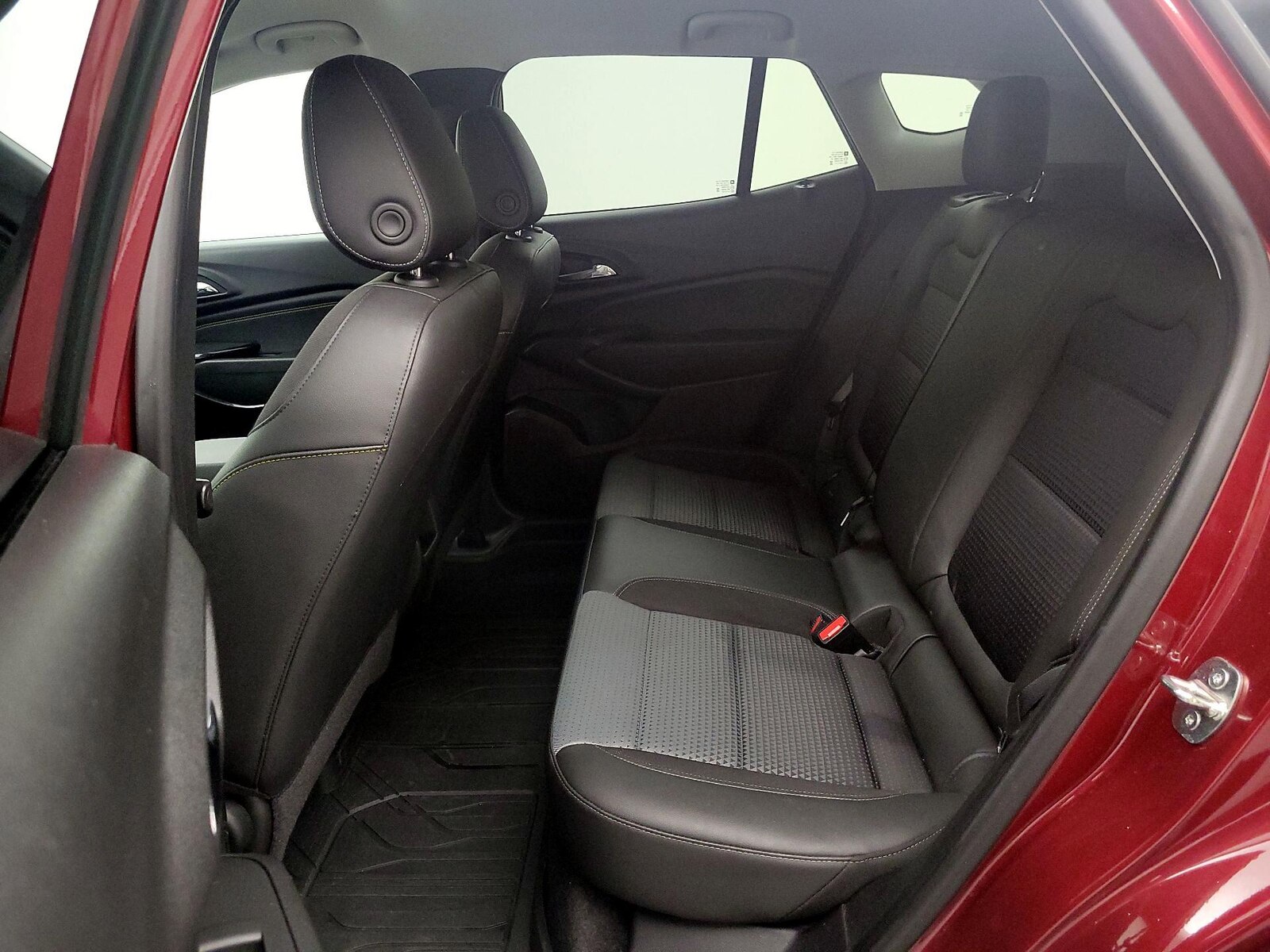 2024 Chevrolet Trax LT - Photo 20