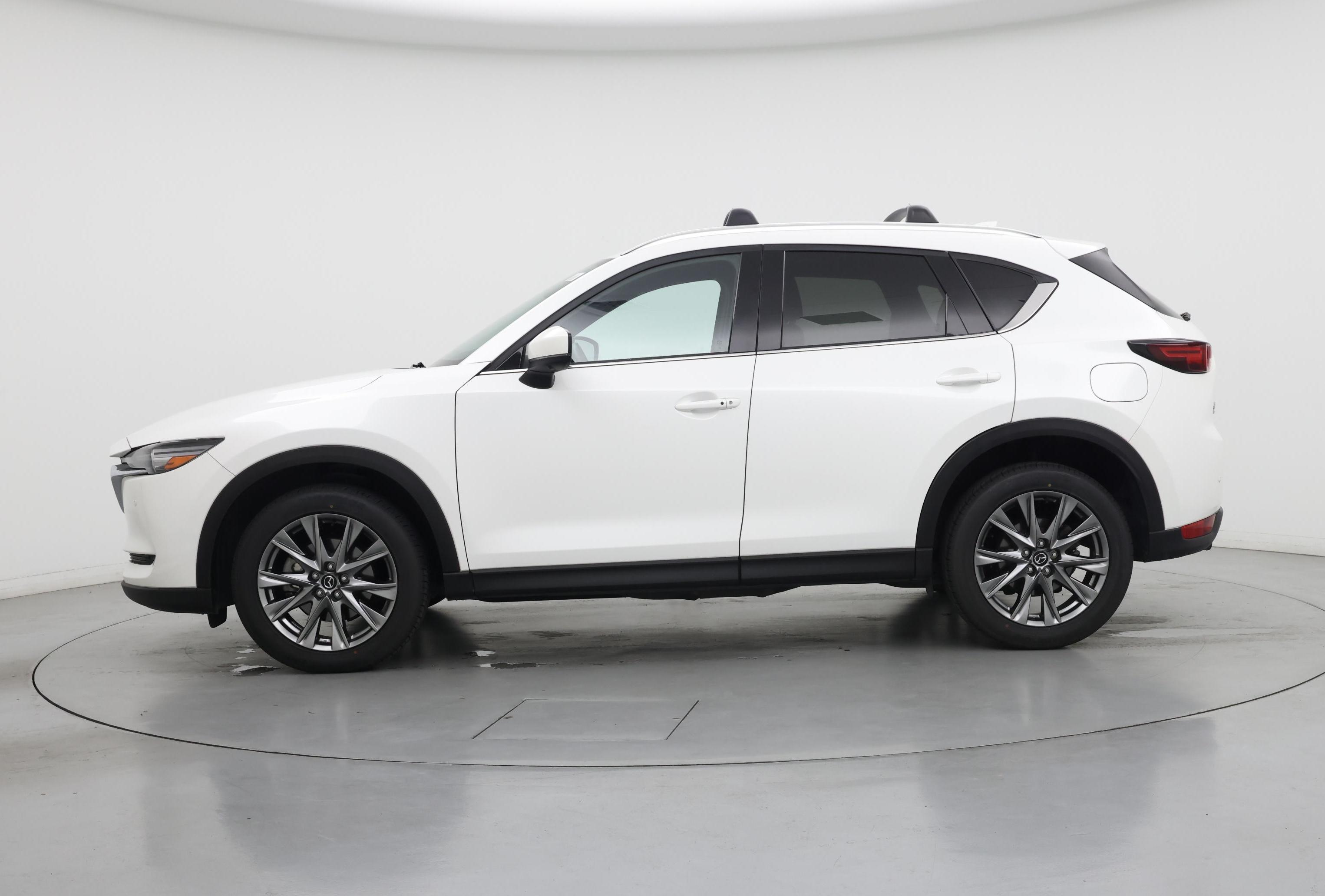 Thumbnail: 2021 Mazda CX-5 - 3