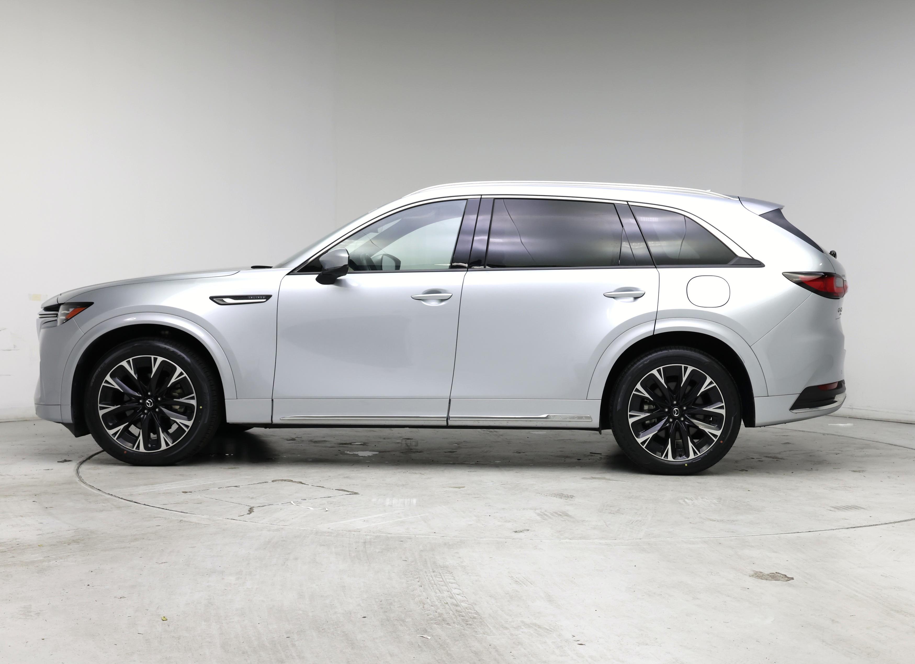 Thumbnail: 2024 Mazda CX-90 - 3