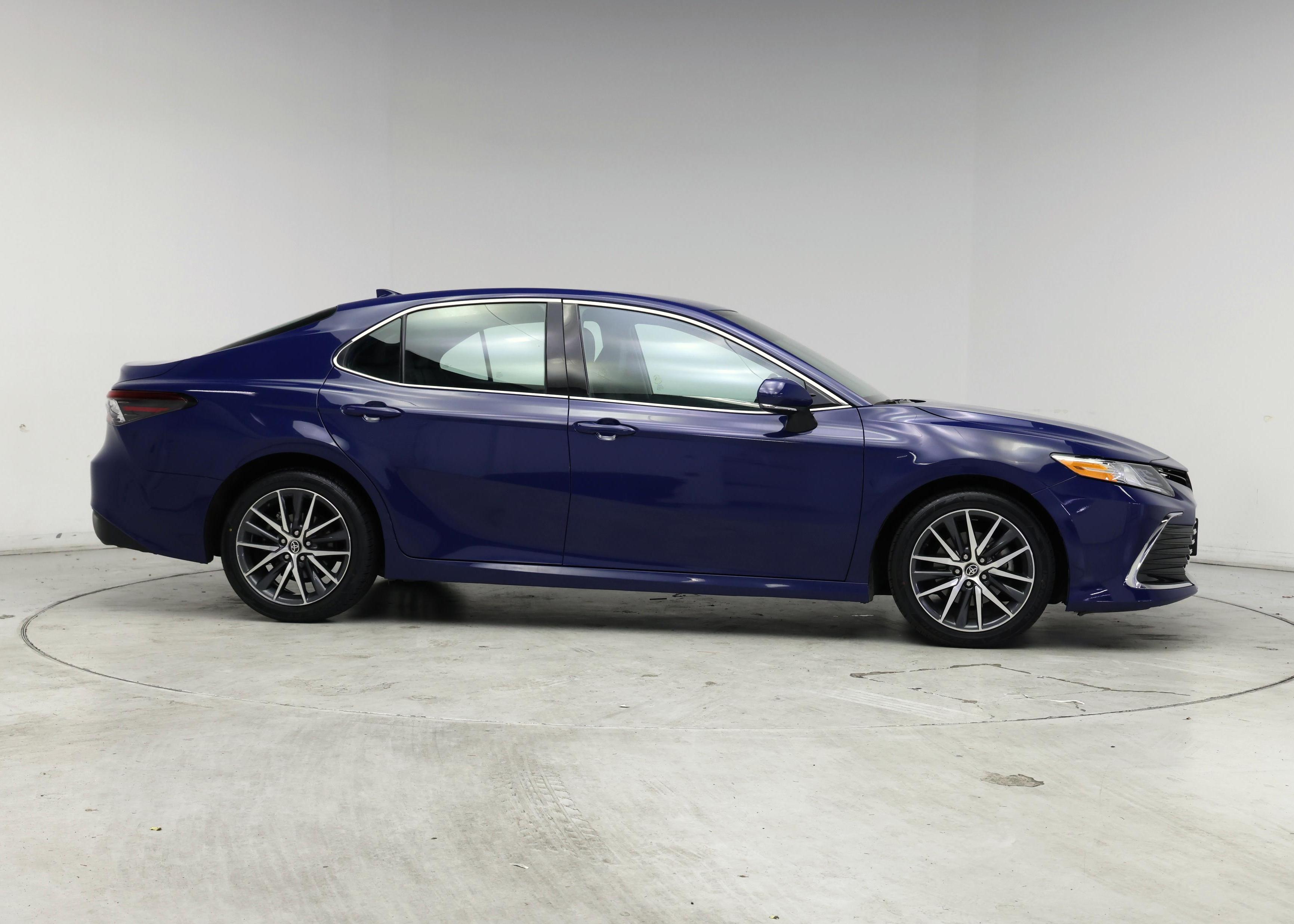 Thumbnail: 2024 Toyota Camry - 7